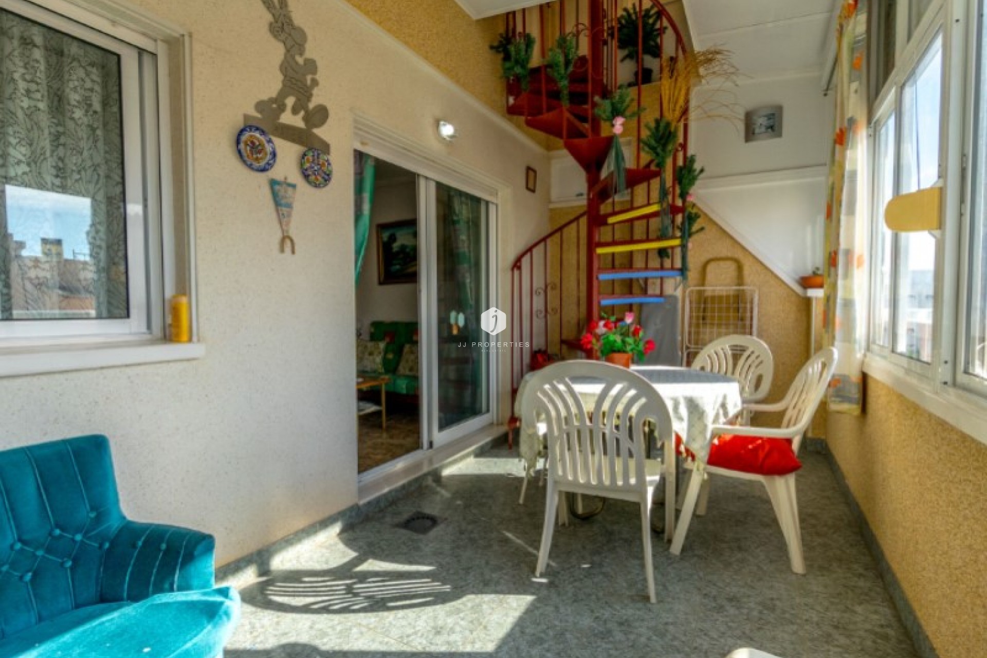 Aus zweiter Hand - Penthouse -
Torrevieja - Costa Blanca