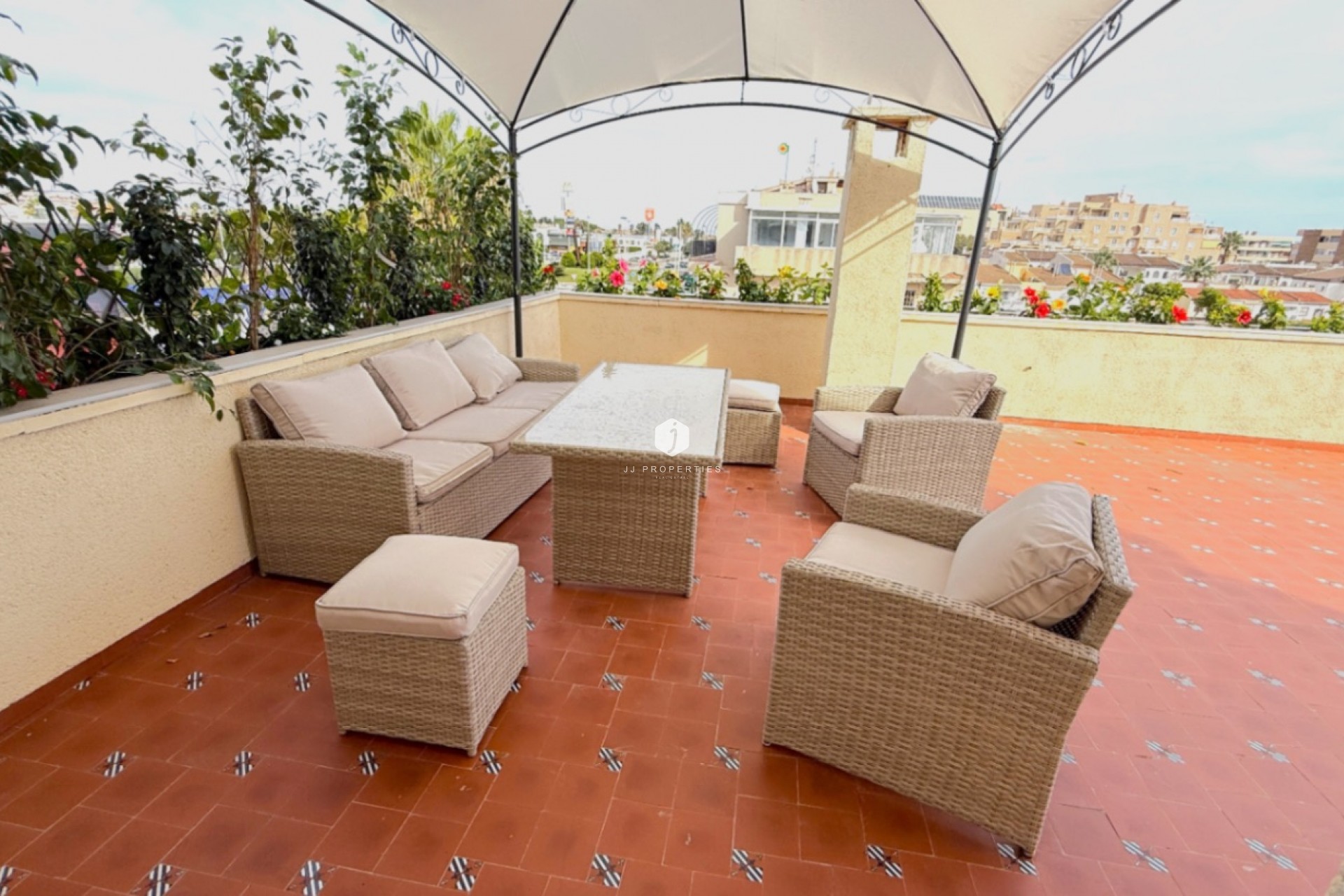 Aus zweiter Hand - Penthouse -
Torrevieja - Costa Blanca