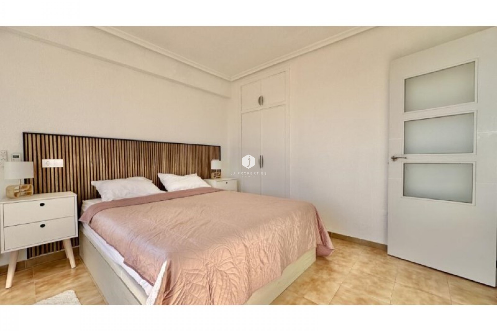 Aus zweiter Hand - Penthouse -
Torrevieja - Costa Blanca