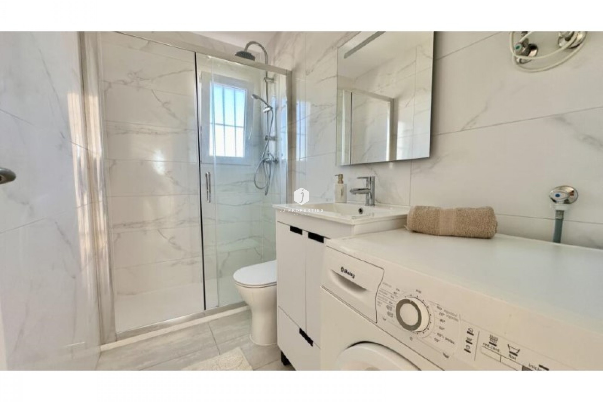 Aus zweiter Hand - Penthouse -
Torrevieja - Costa Blanca