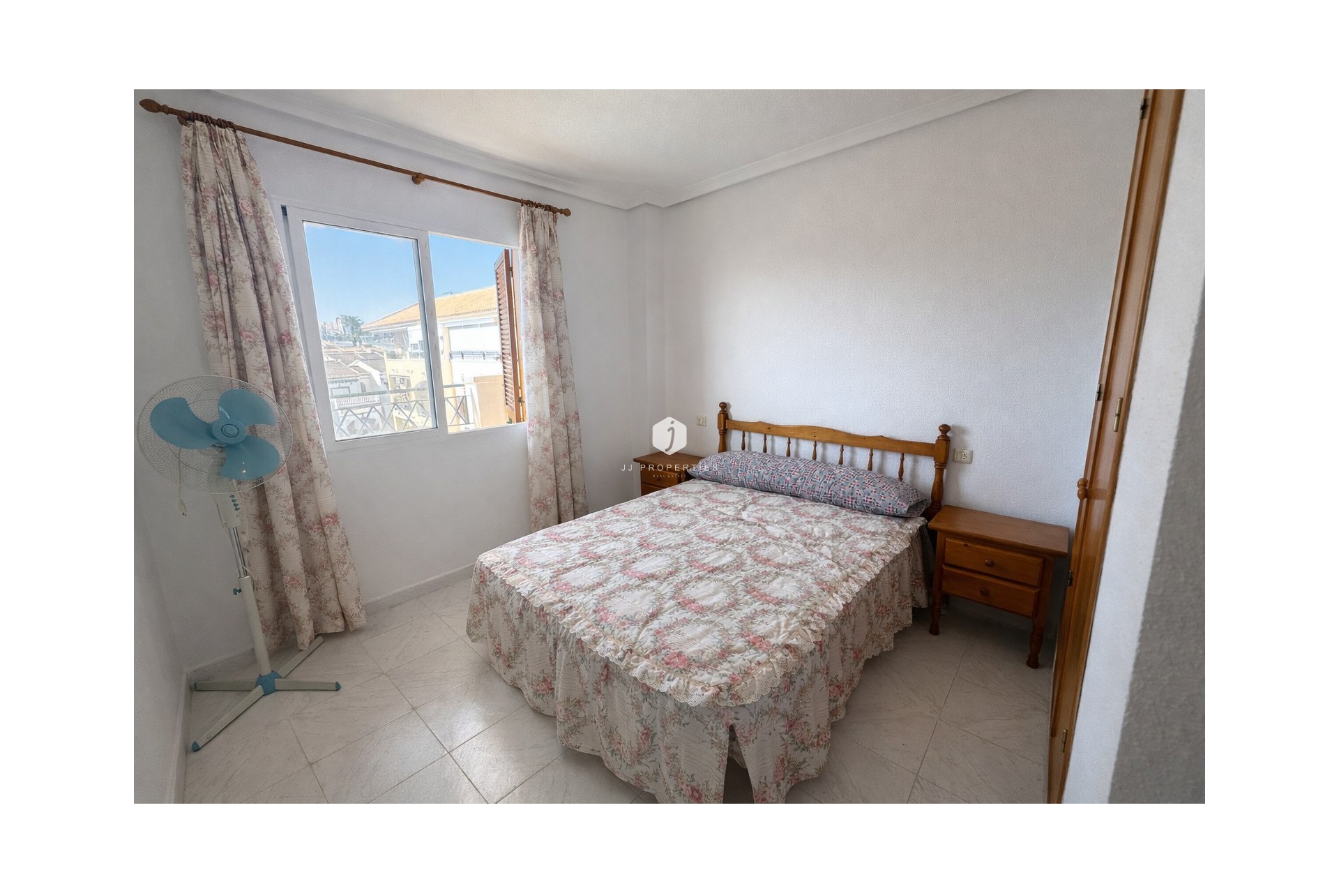 Aus zweiter Hand - Penthouse -
Torrevieja - Costa Blanca