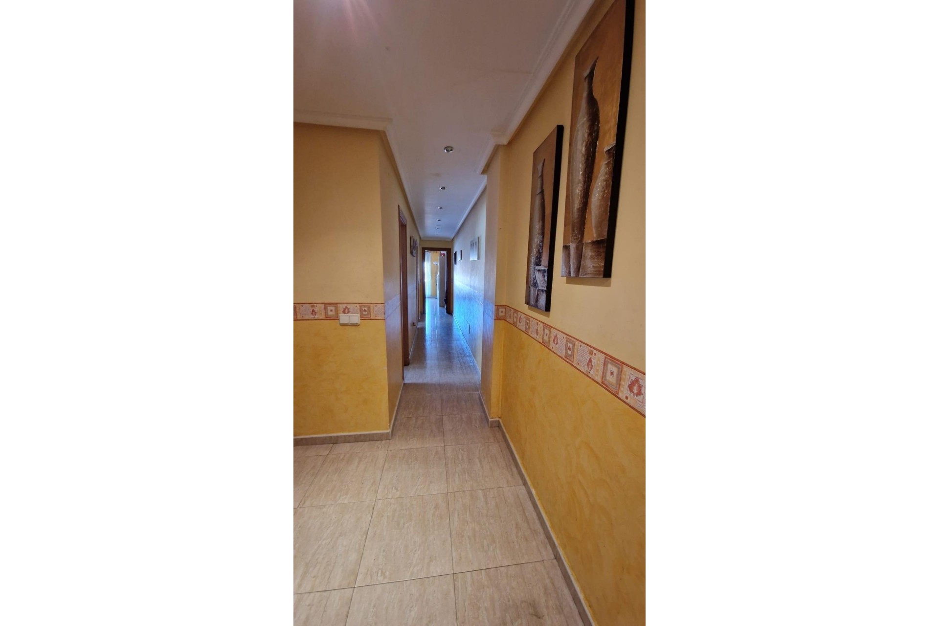 Aus zweiter Hand - Penthouse -
Torrevieja - El molino