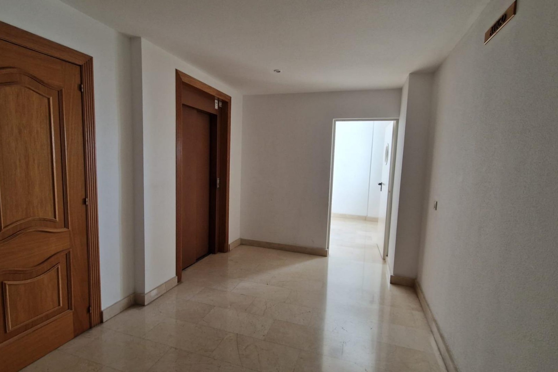 Aus zweiter Hand - Penthouse -
Torrevieja - El molino