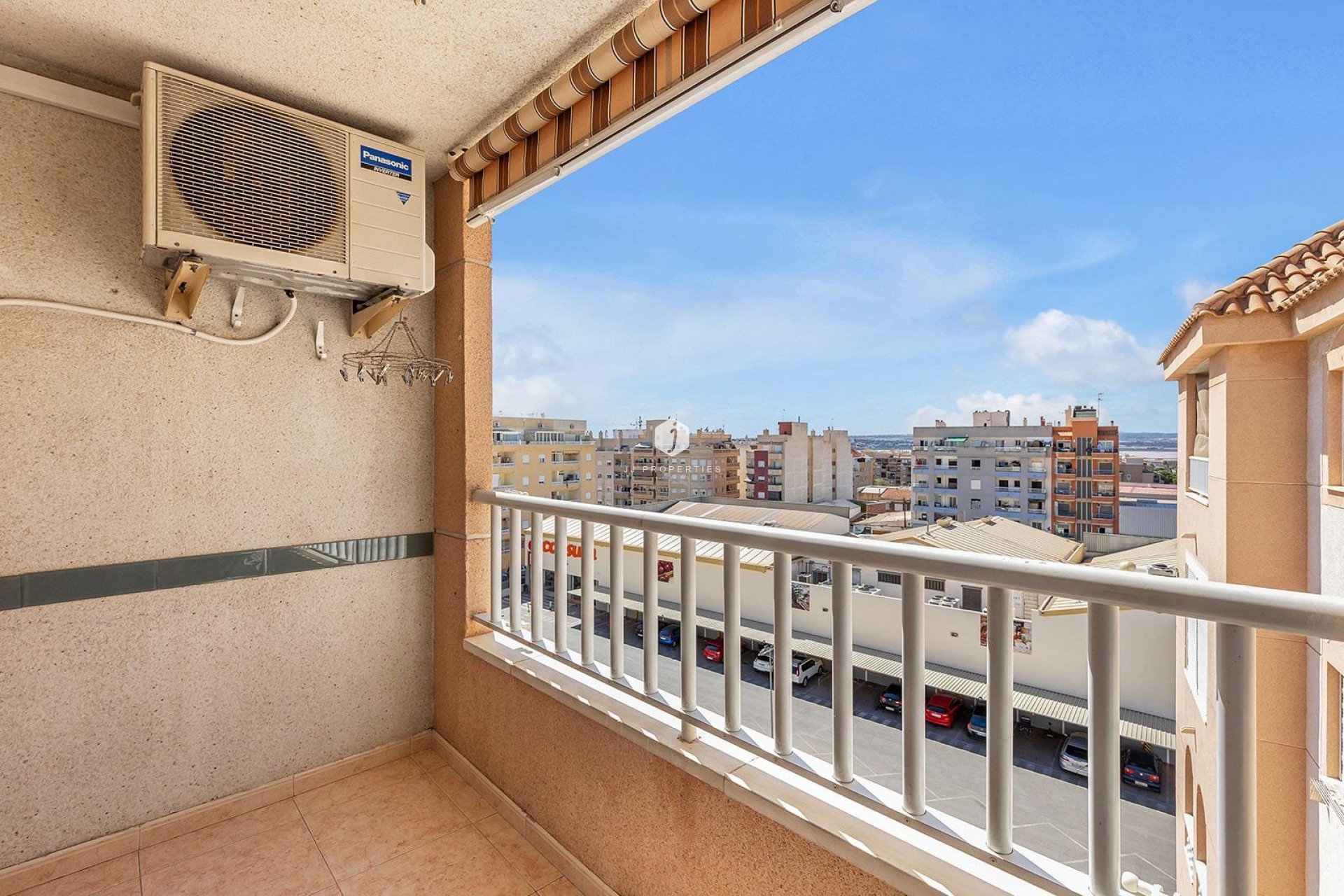 Aus zweiter Hand - Penthouse -
Torrevieja - El molino