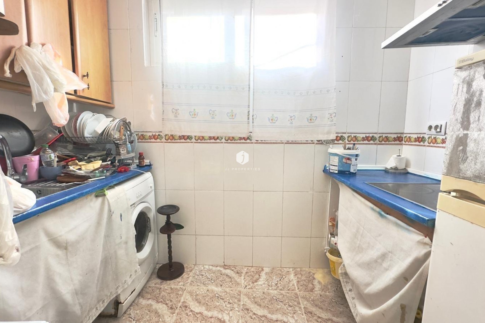 Aus zweiter Hand - Penthouse -
Torrevieja - Estacion de autobuses