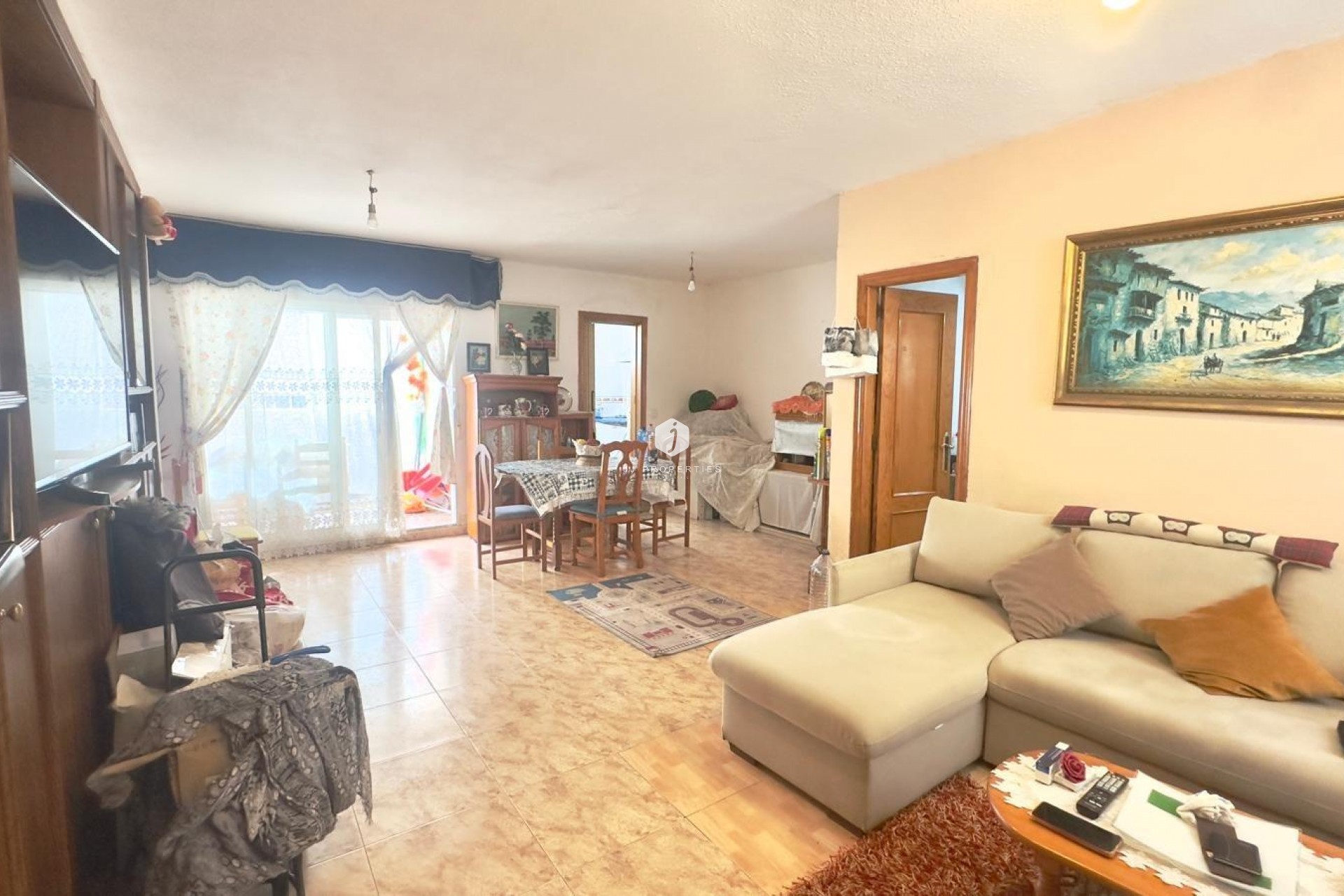 Aus zweiter Hand - Penthouse -
Torrevieja - Estacion de autobuses