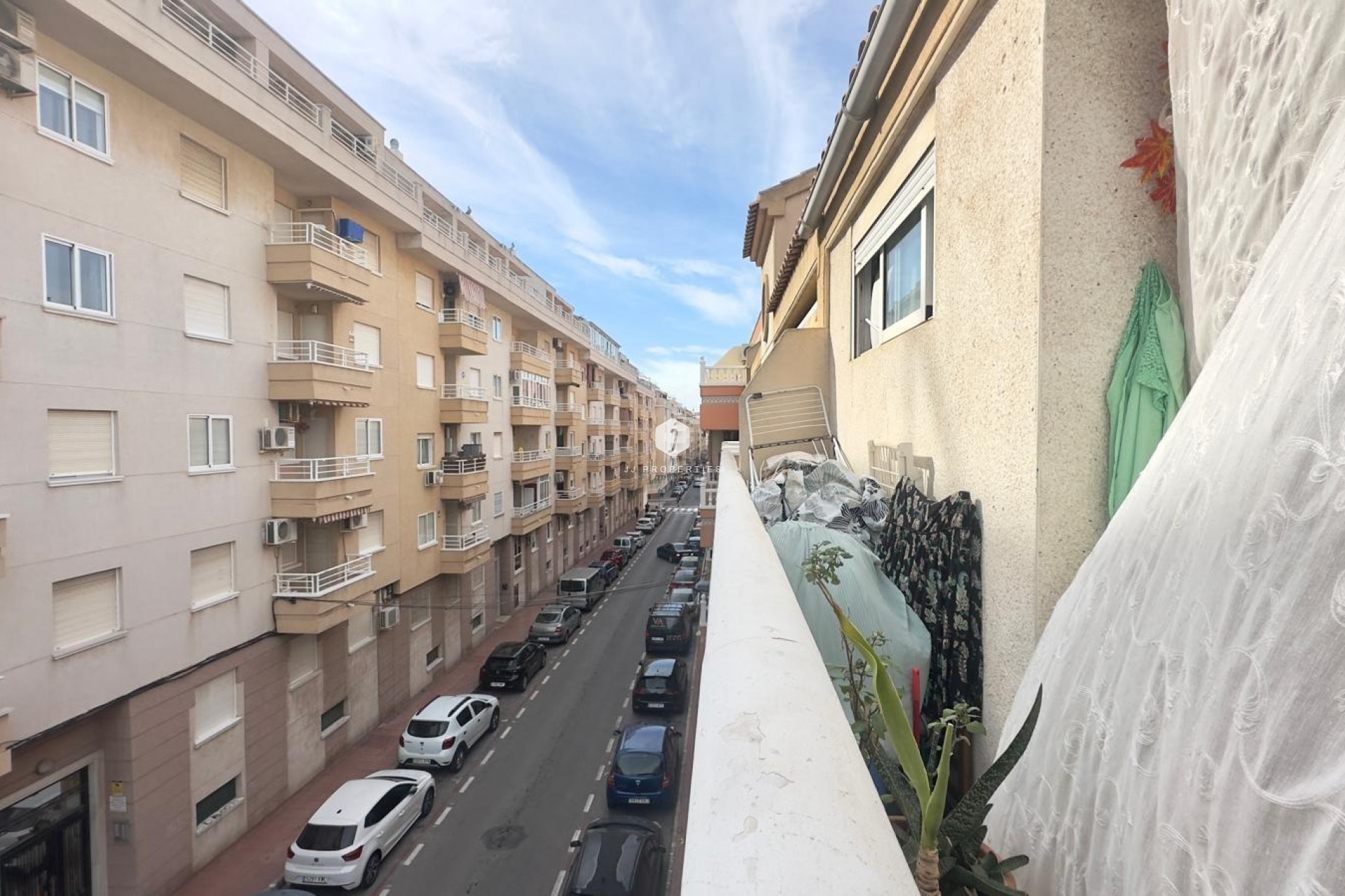 Aus zweiter Hand - Penthouse -
Torrevieja - Estacion de autobuses