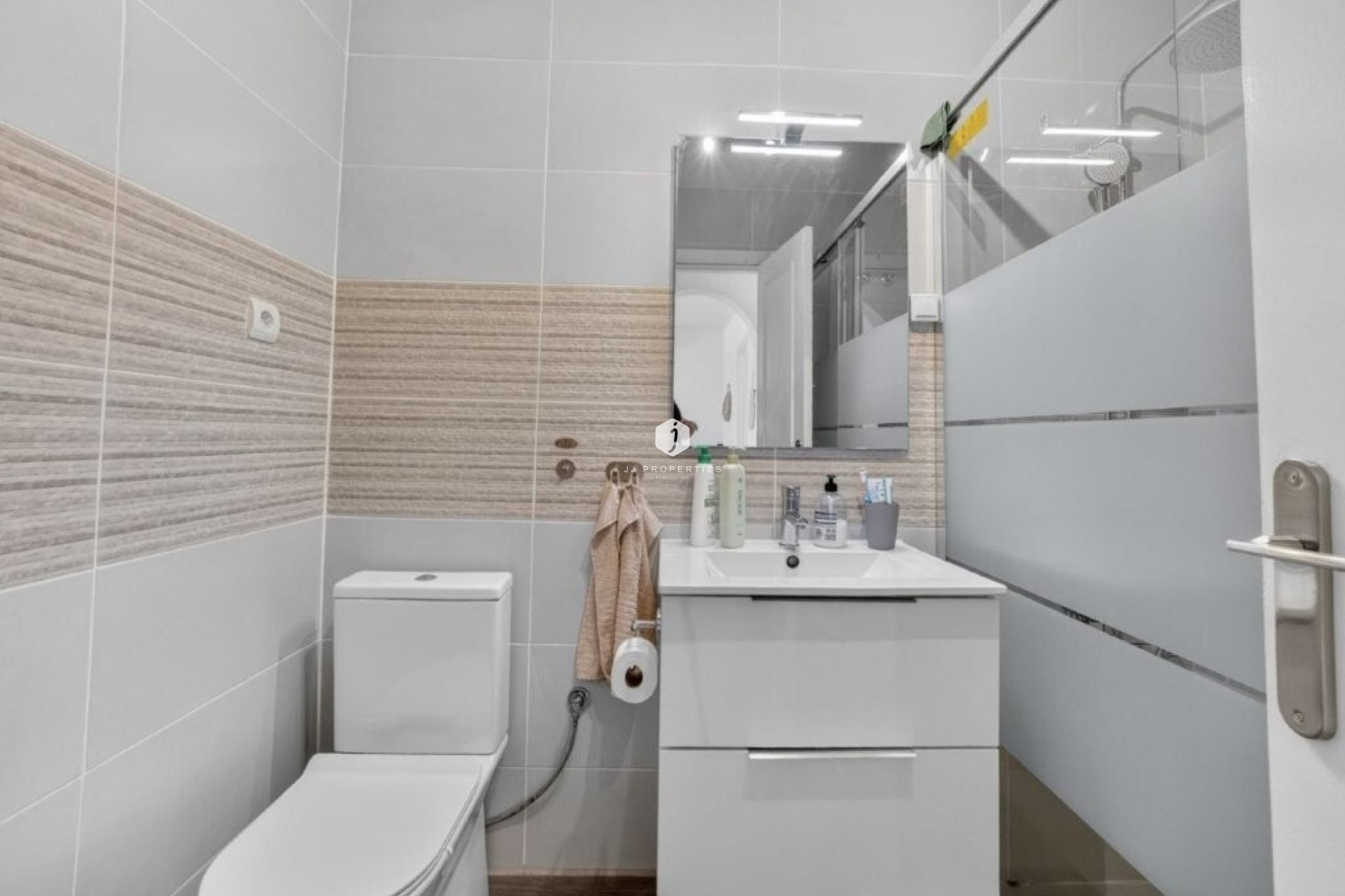 Aus zweiter Hand - Penthouse -
Torrevieja - Jardin del Mar