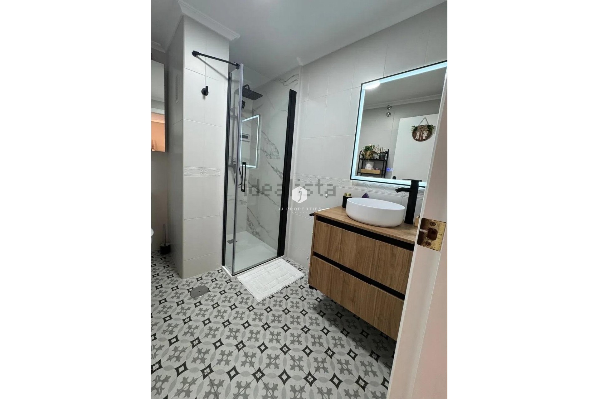 Aus zweiter Hand - Penthouse -
Torrevieja - La Mata