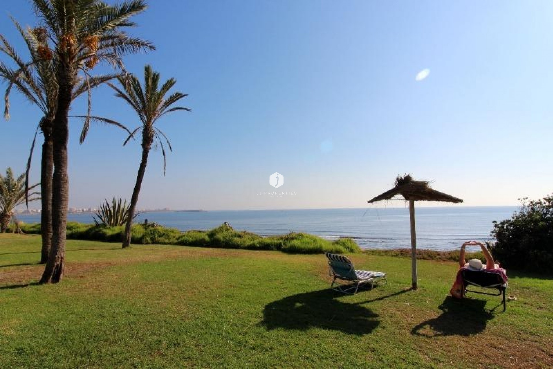 Aus zweiter Hand - Penthouse -
Torrevieja - La veleta