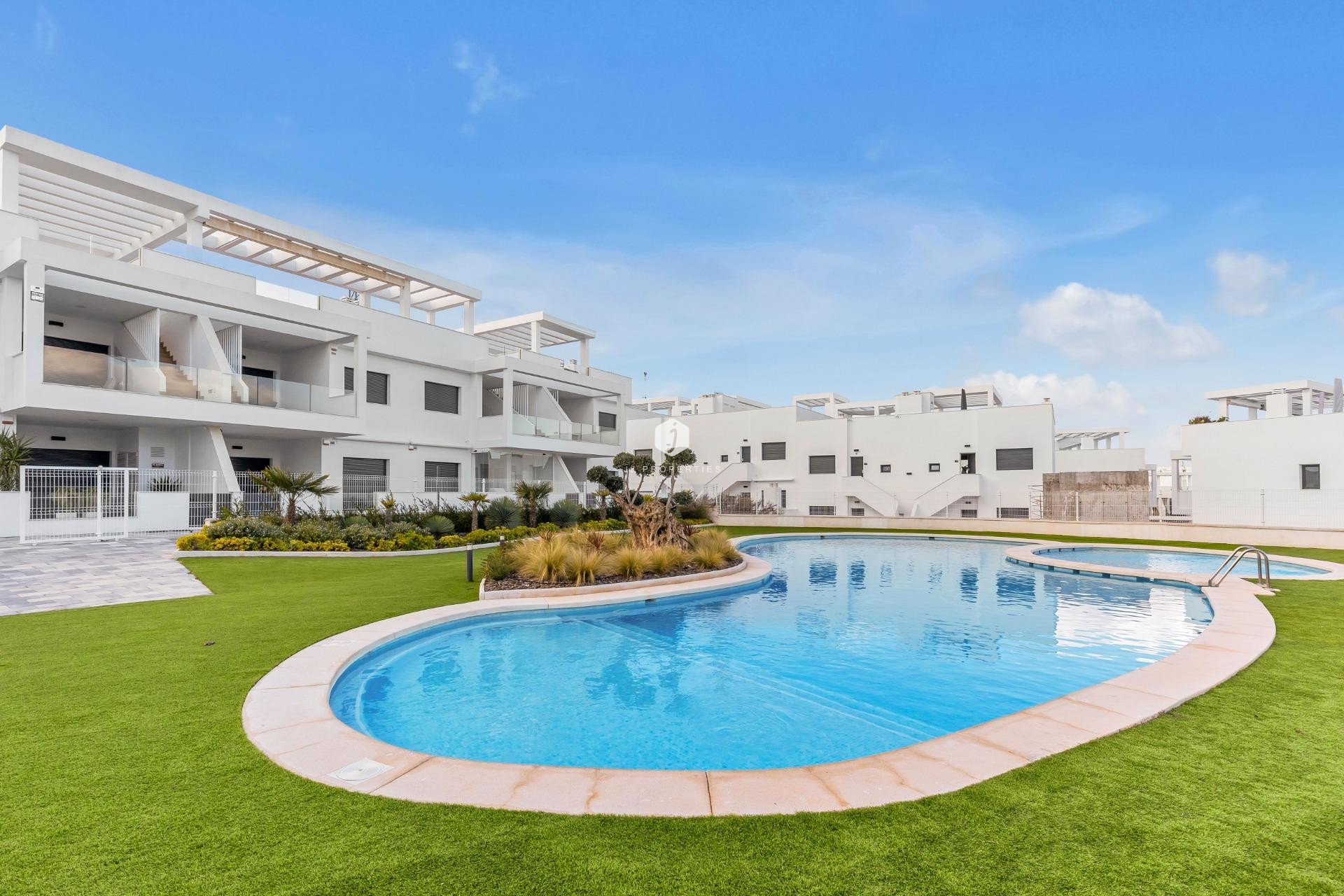 Aus zweiter Hand - Penthouse -
Torrevieja - Los Balcones - Los Altos del Edén