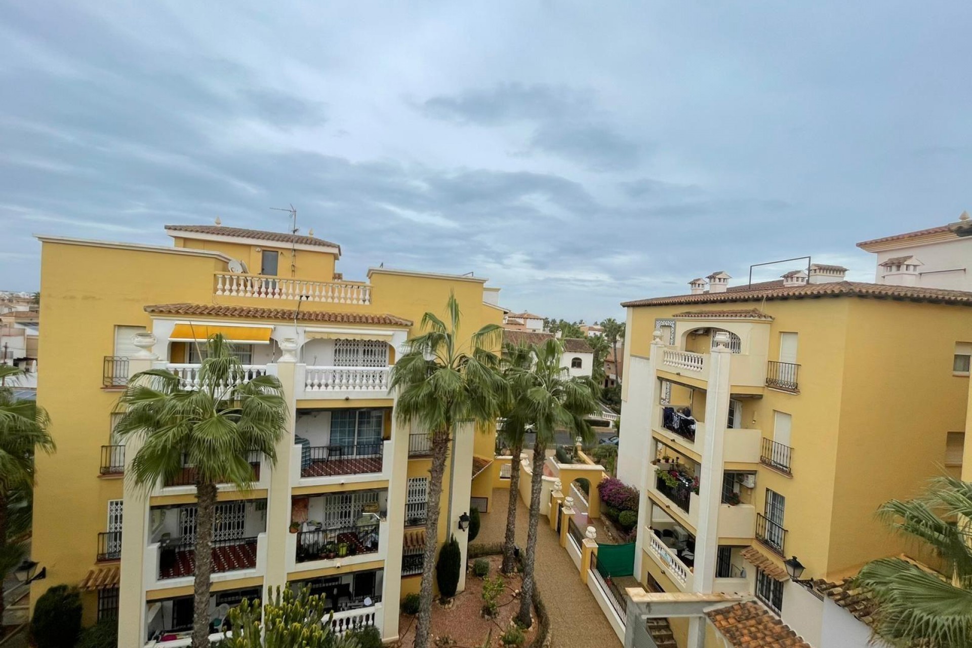 Aus zweiter Hand - Penthouse -
Torrevieja - Los Frutales