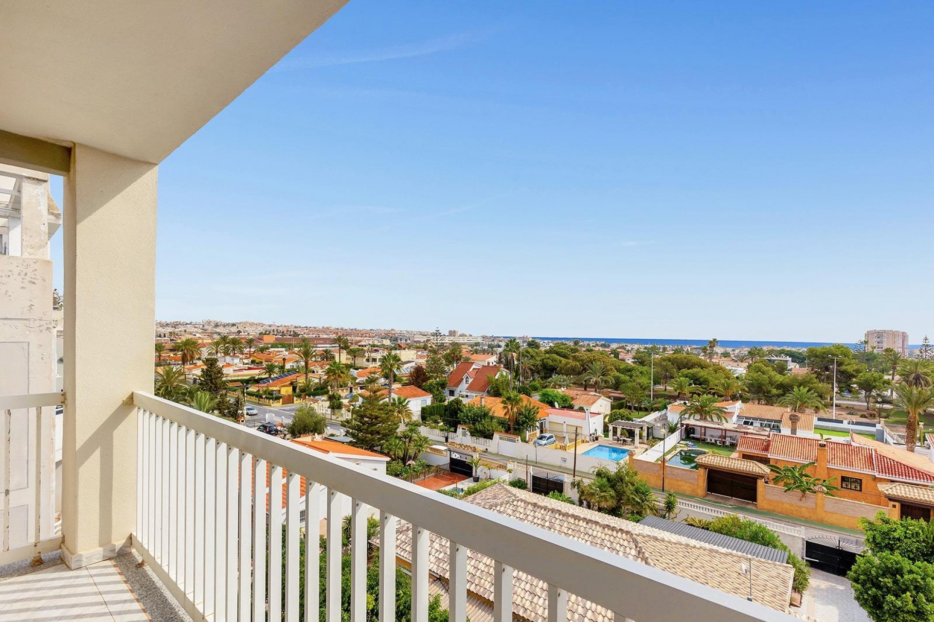 Aus zweiter Hand - Penthouse -
Torrevieja - Nueva Torrevieja