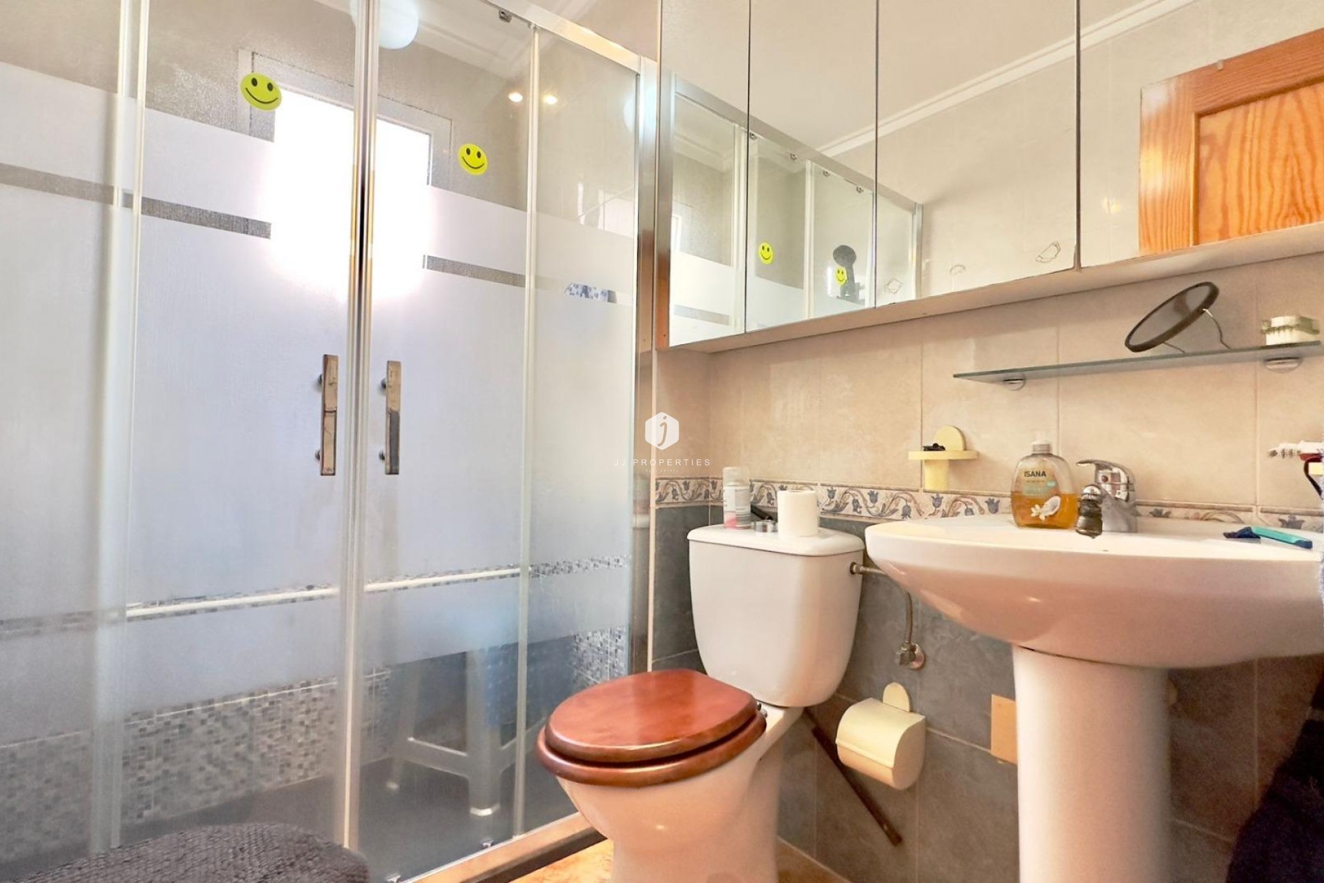 Aus zweiter Hand - Penthouse -
Torrevieja - PARQUE DE LAS NACIONES