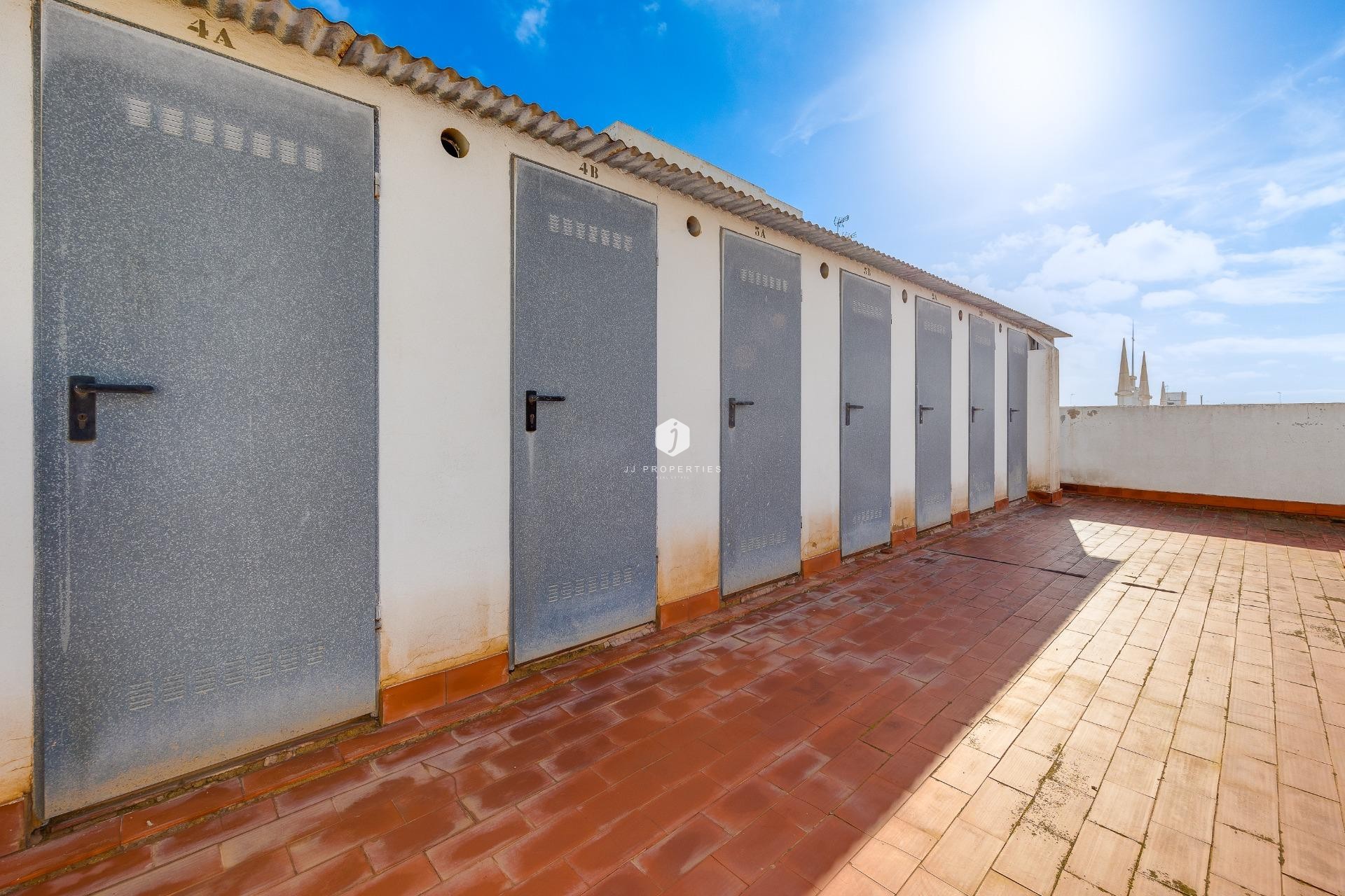 Aus zweiter Hand - Penthouse -
Torrevieja - Paseo maritimo