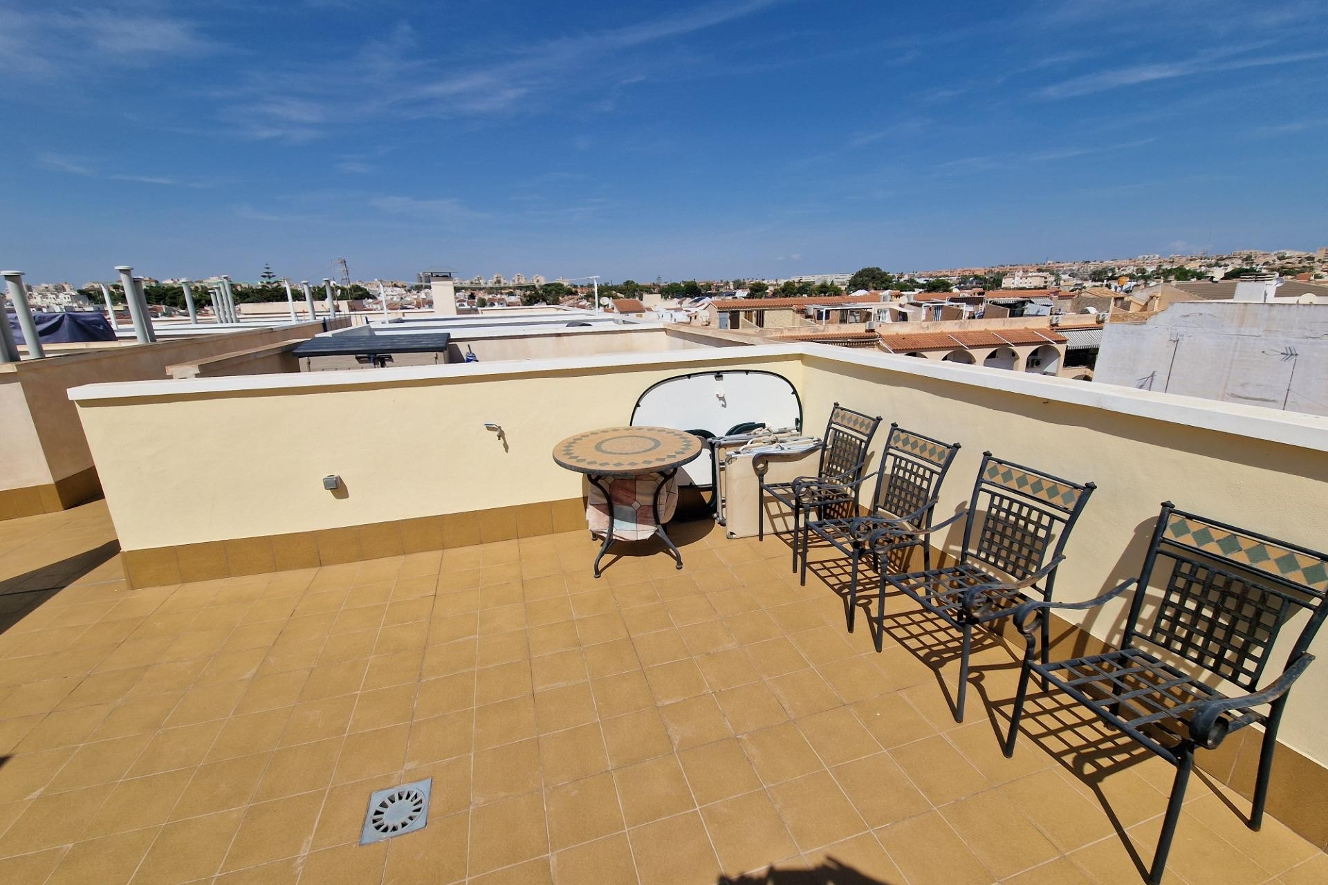 Aus zweiter Hand - Penthouse -
Torrevieja - Playa de los Locos