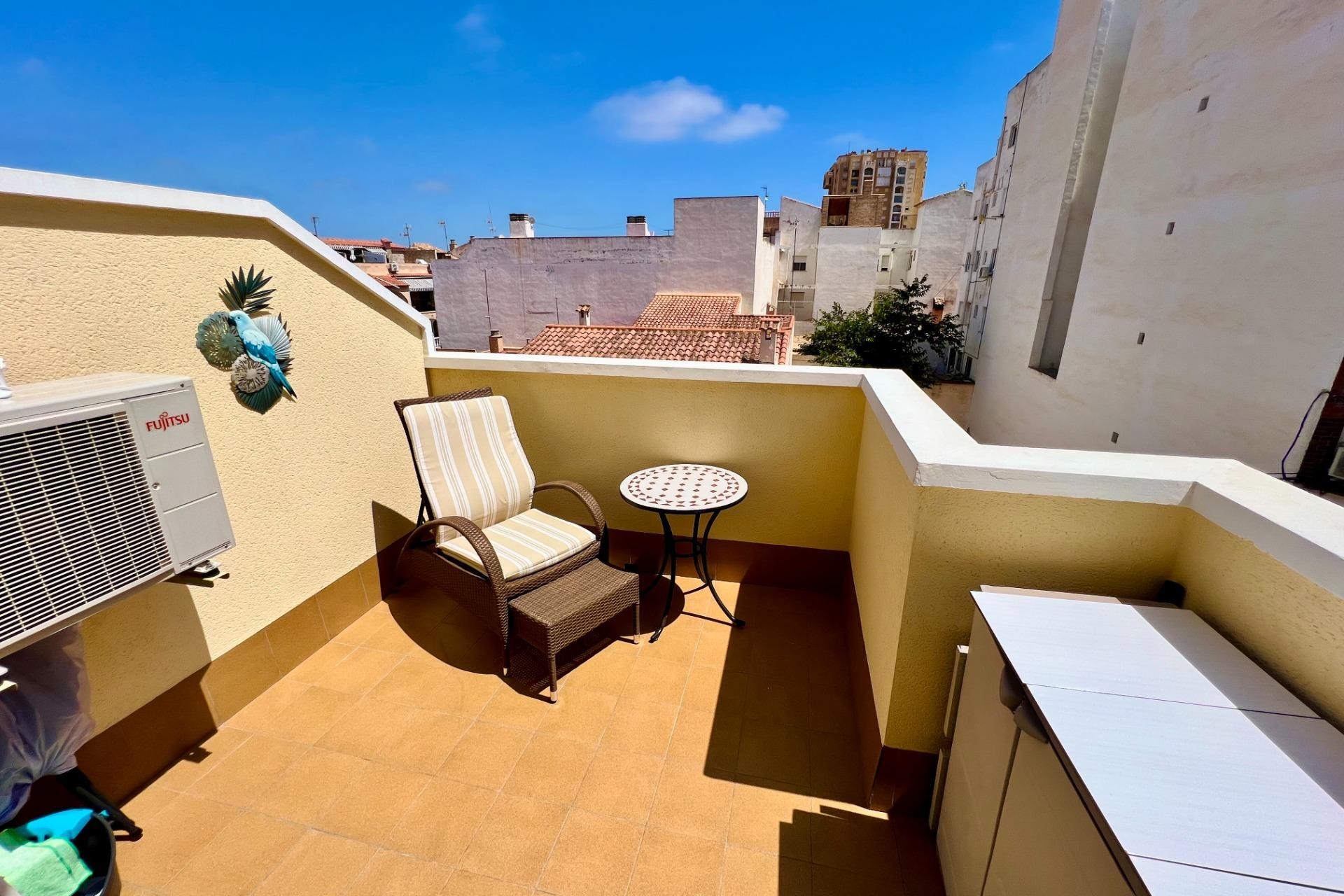 Aus zweiter Hand - Penthouse -
Torrevieja - Playa de los Locos