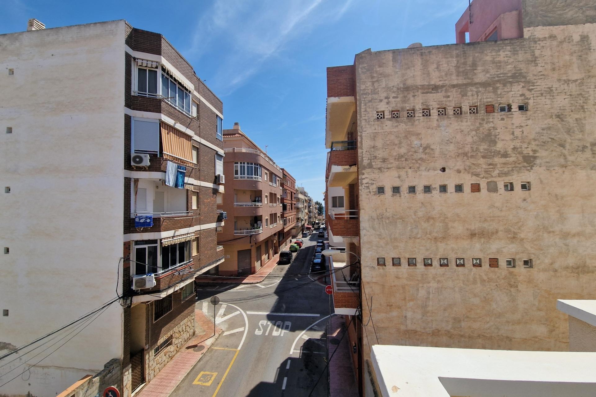 Aus zweiter Hand - Penthouse -
Torrevieja - Playa de los Locos