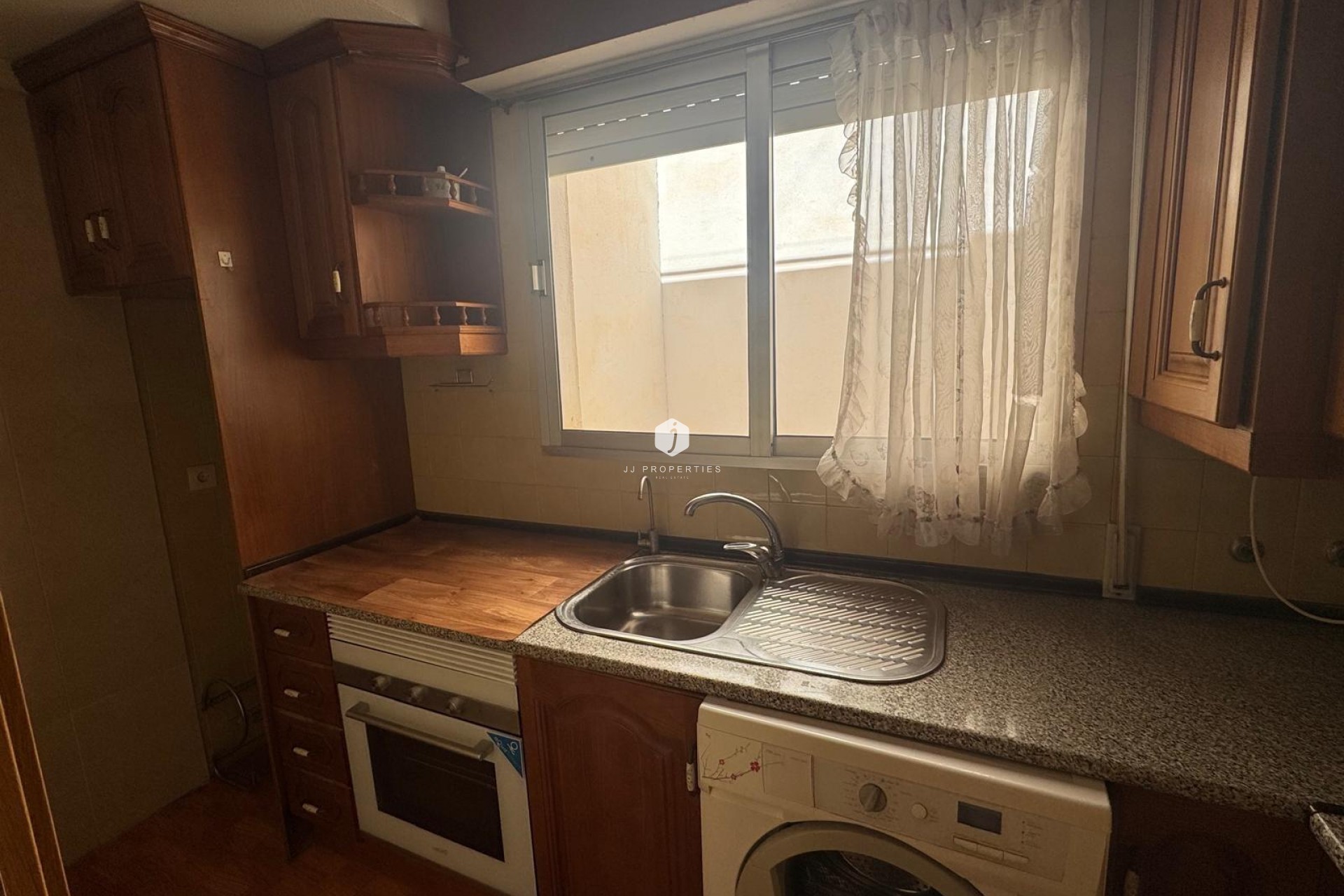 Aus zweiter Hand - Penthouse -
Torrevieja - Playa de los Locos