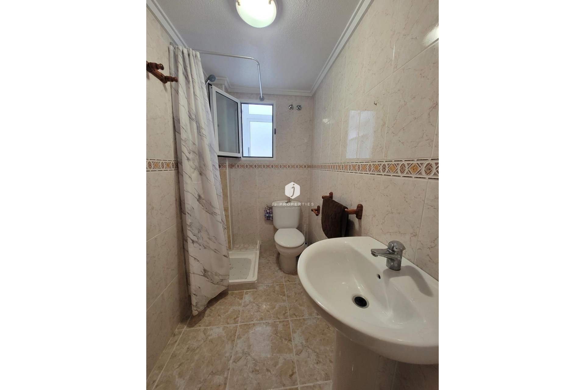 Aus zweiter Hand - Penthouse -
Torrevieja - Playa de los Locos