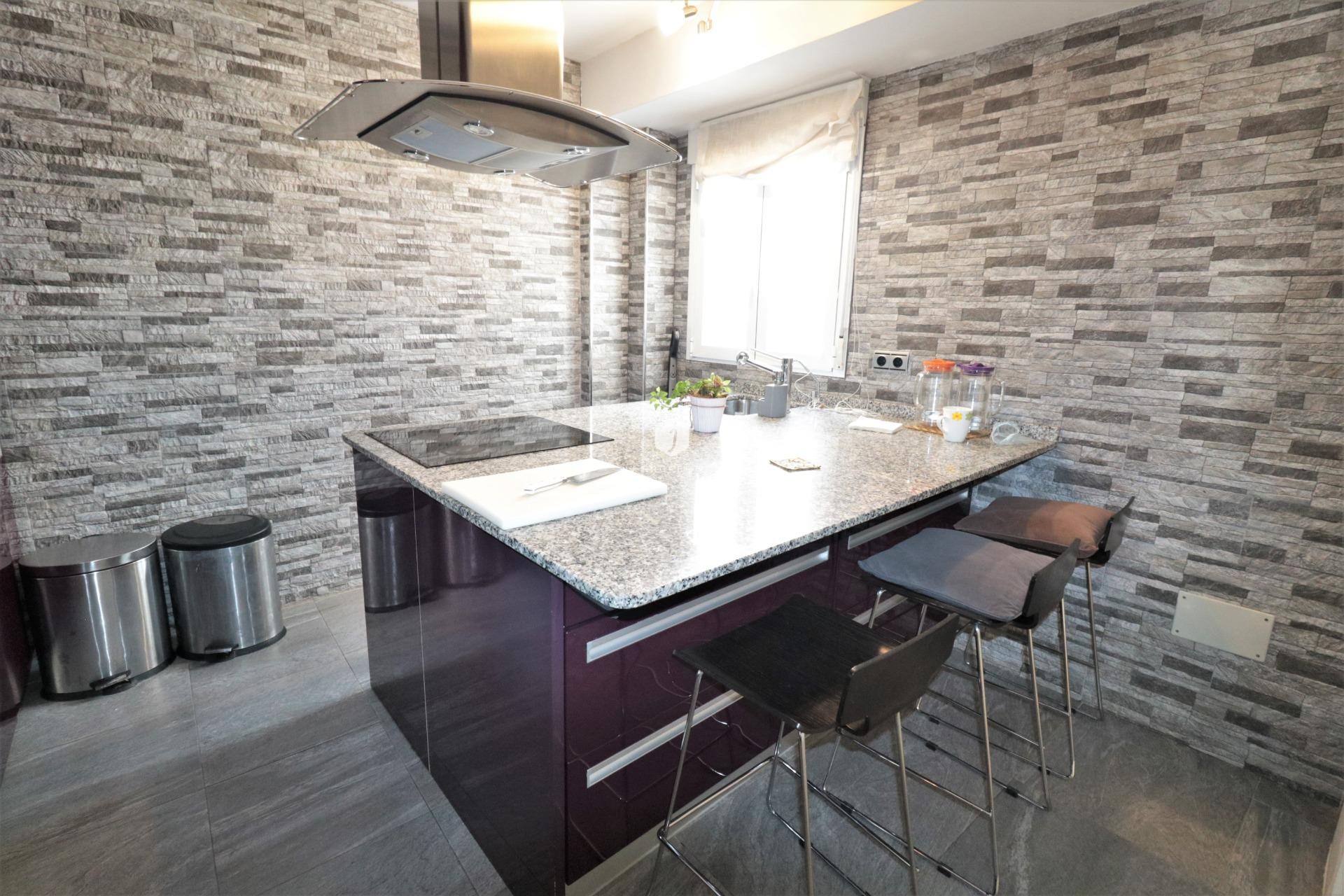 Aus zweiter Hand - Penthouse -
Torrevieja - Playa de los Naufragos