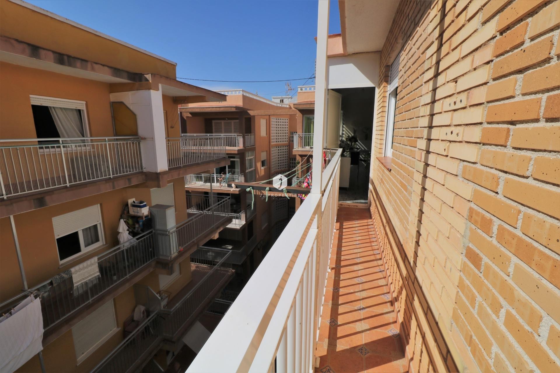 Aus zweiter Hand - Penthouse -
Torrevieja - Playa de los Naufragos