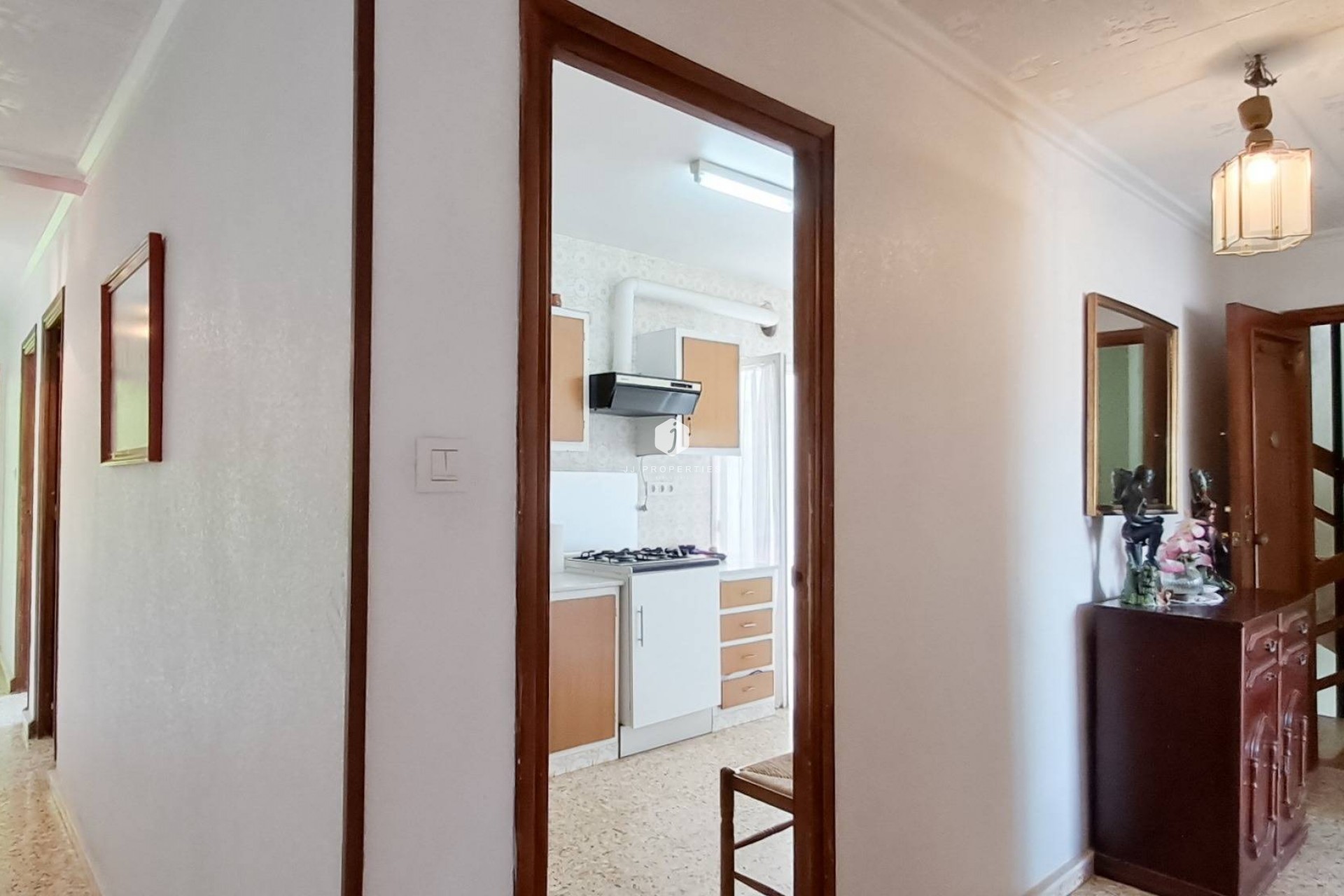 Aus zweiter Hand - Penthouse -
Torrevieja - Playa de los Naufragos