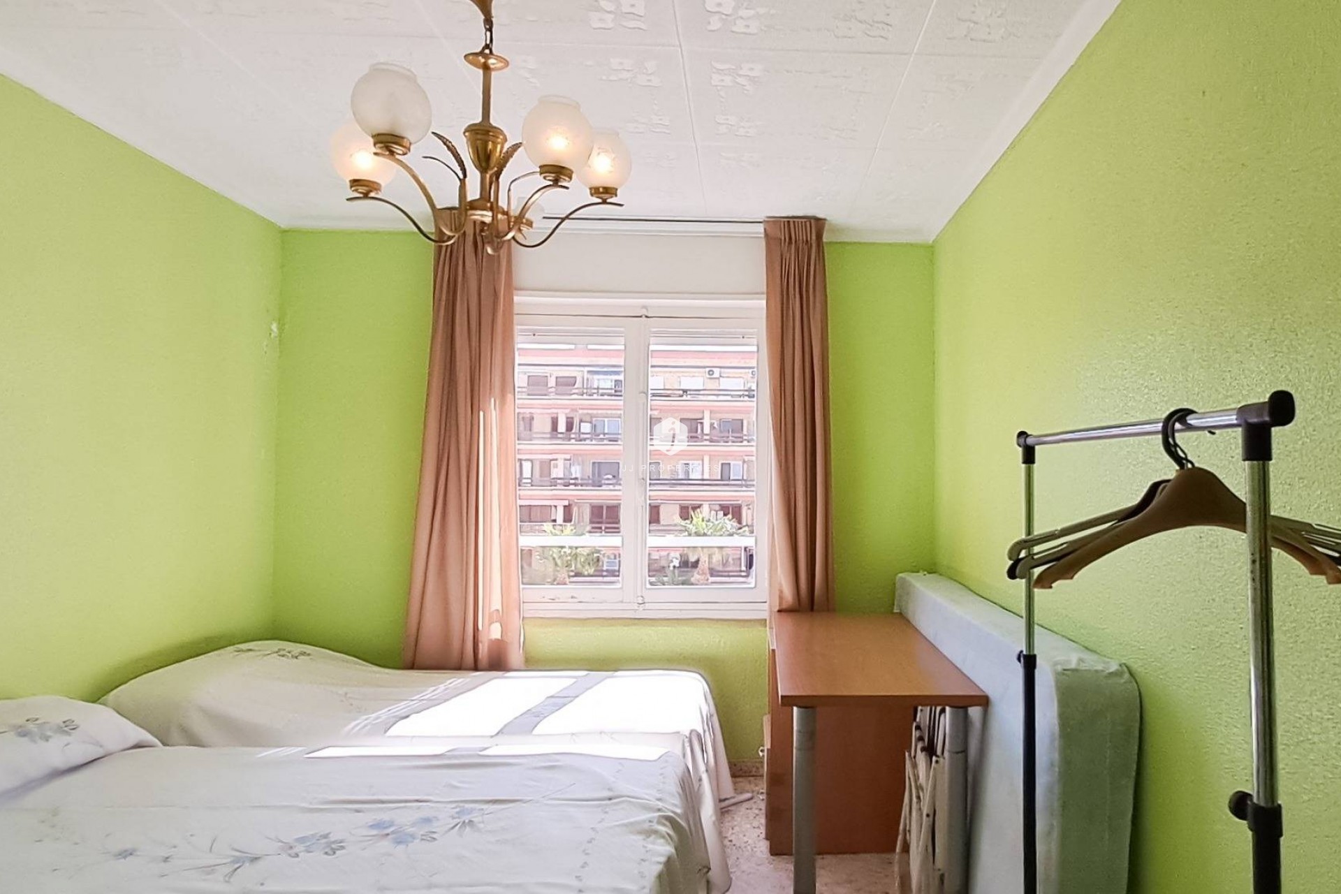 Aus zweiter Hand - Penthouse -
Torrevieja - Playa de los Naufragos