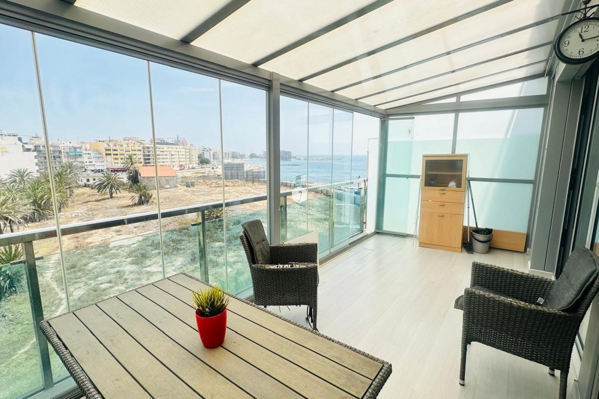 Aus zweiter Hand - Penthouse -
Torrevieja - Playa del Cura