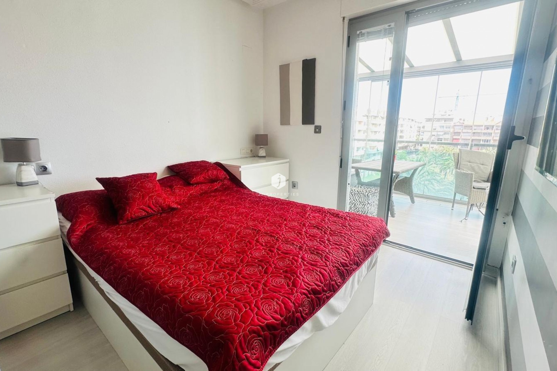 Aus zweiter Hand - Penthouse -
Torrevieja - Playa del Cura