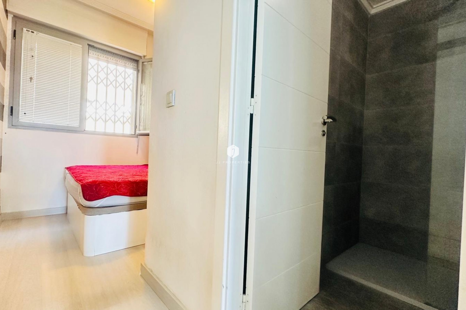 Aus zweiter Hand - Penthouse -
Torrevieja - Playa del Cura