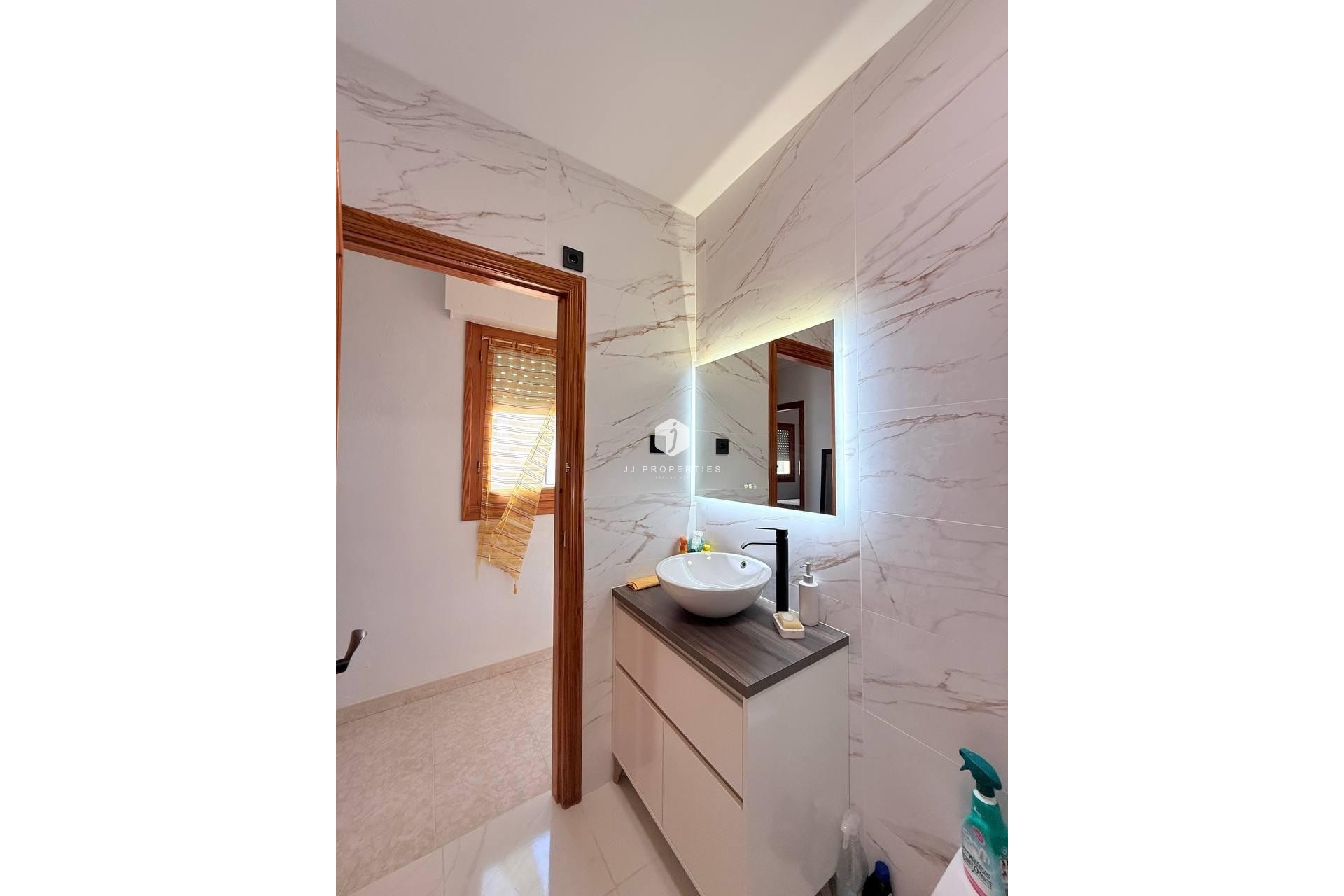 Aus zweiter Hand - Penthouse -
Torrevieja - Playa del Cura