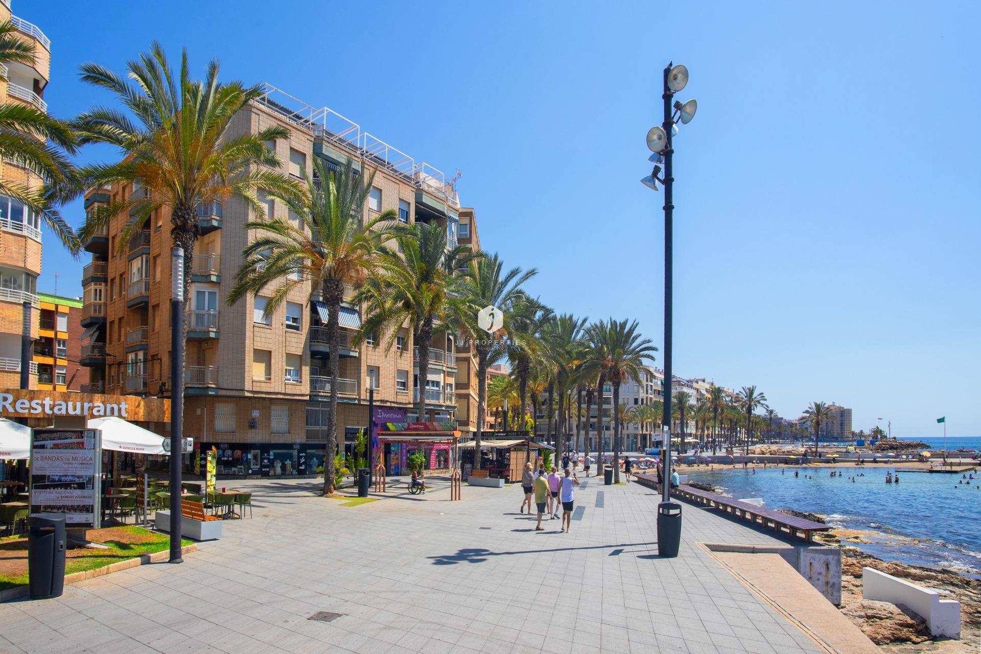 Aus zweiter Hand - Penthouse -
Torrevieja - Playa del Cura