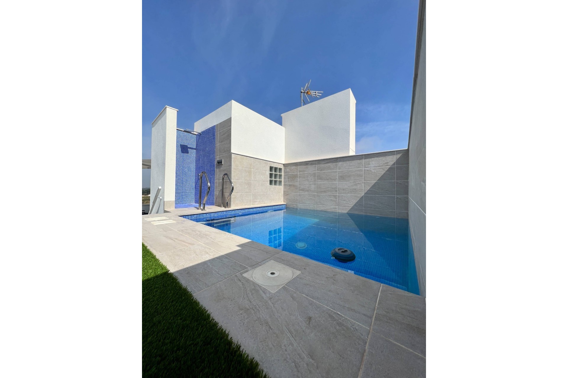 Aus zweiter Hand - Penthouse -
Torrevieja - Torre la mata