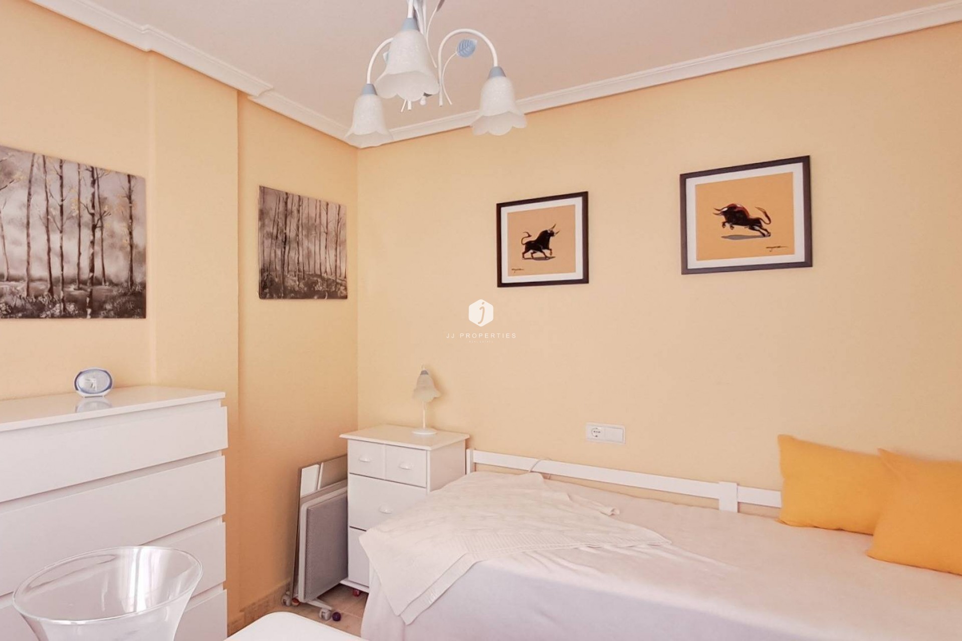 Aus zweiter Hand - Penthouse -
Torrevieja