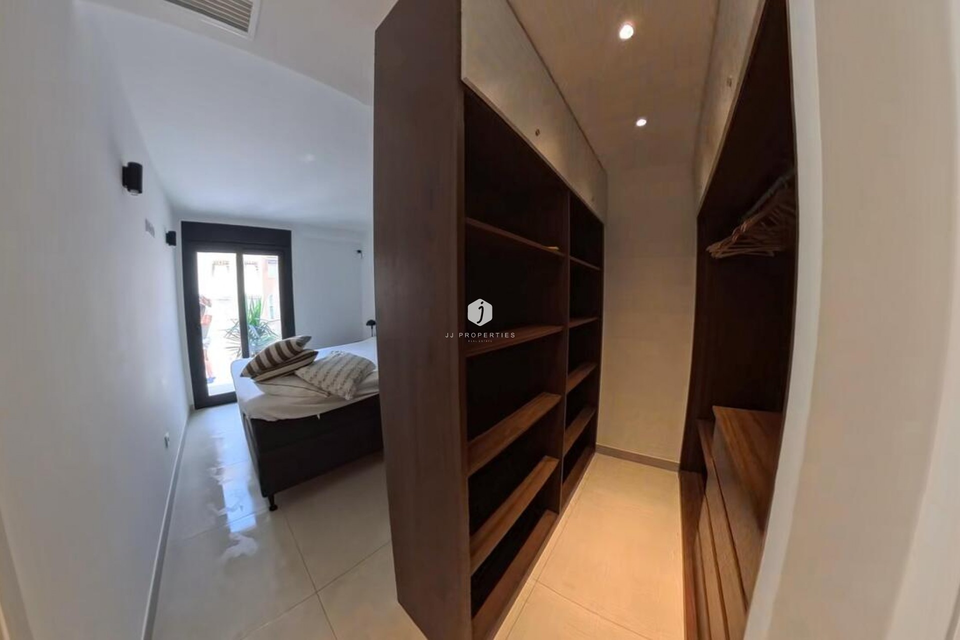 Aus zweiter Hand - Penthouse -
Torrevieja