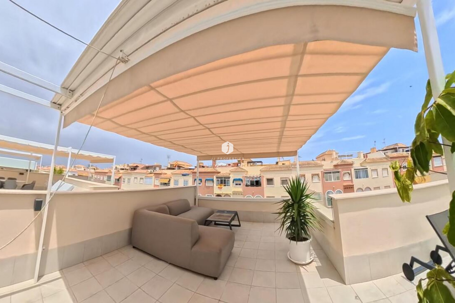 Aus zweiter Hand - Penthouse -
Torrevieja