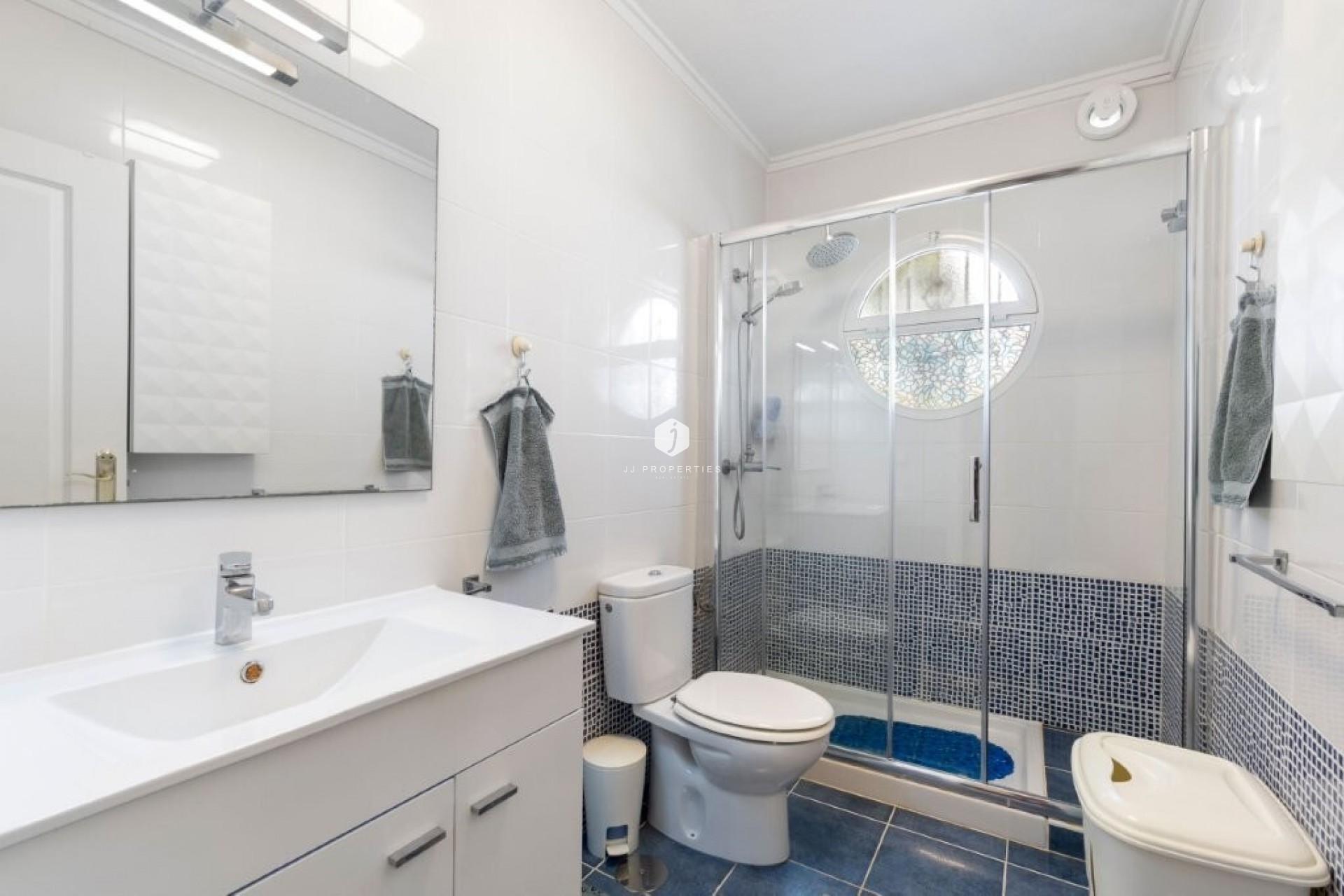 Aus zweiter Hand - Quad House Penthouse -
Orihuela Costa - Serena 5