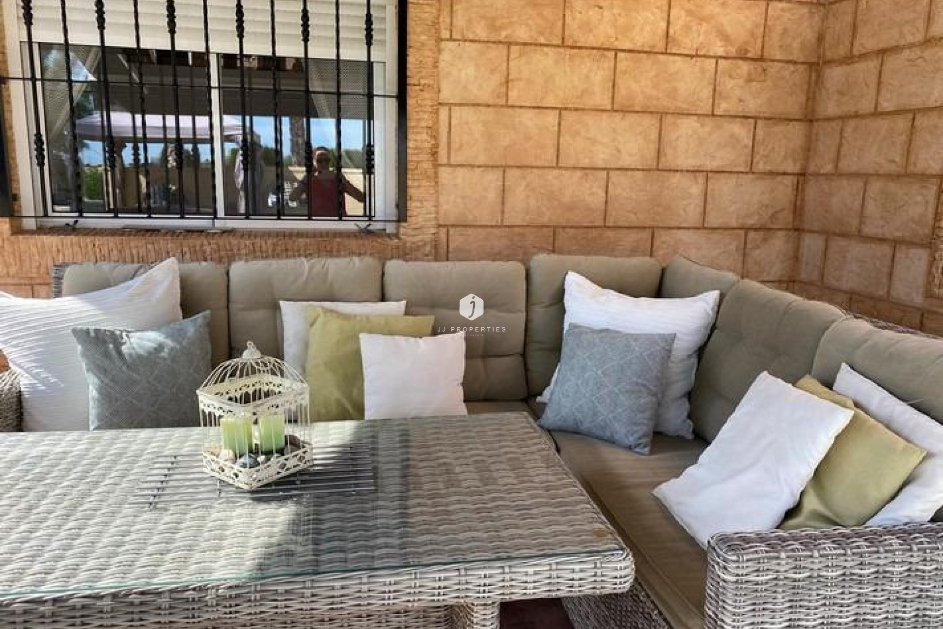 Aus zweiter Hand - Villa -
Albatera - Campo De Albatera