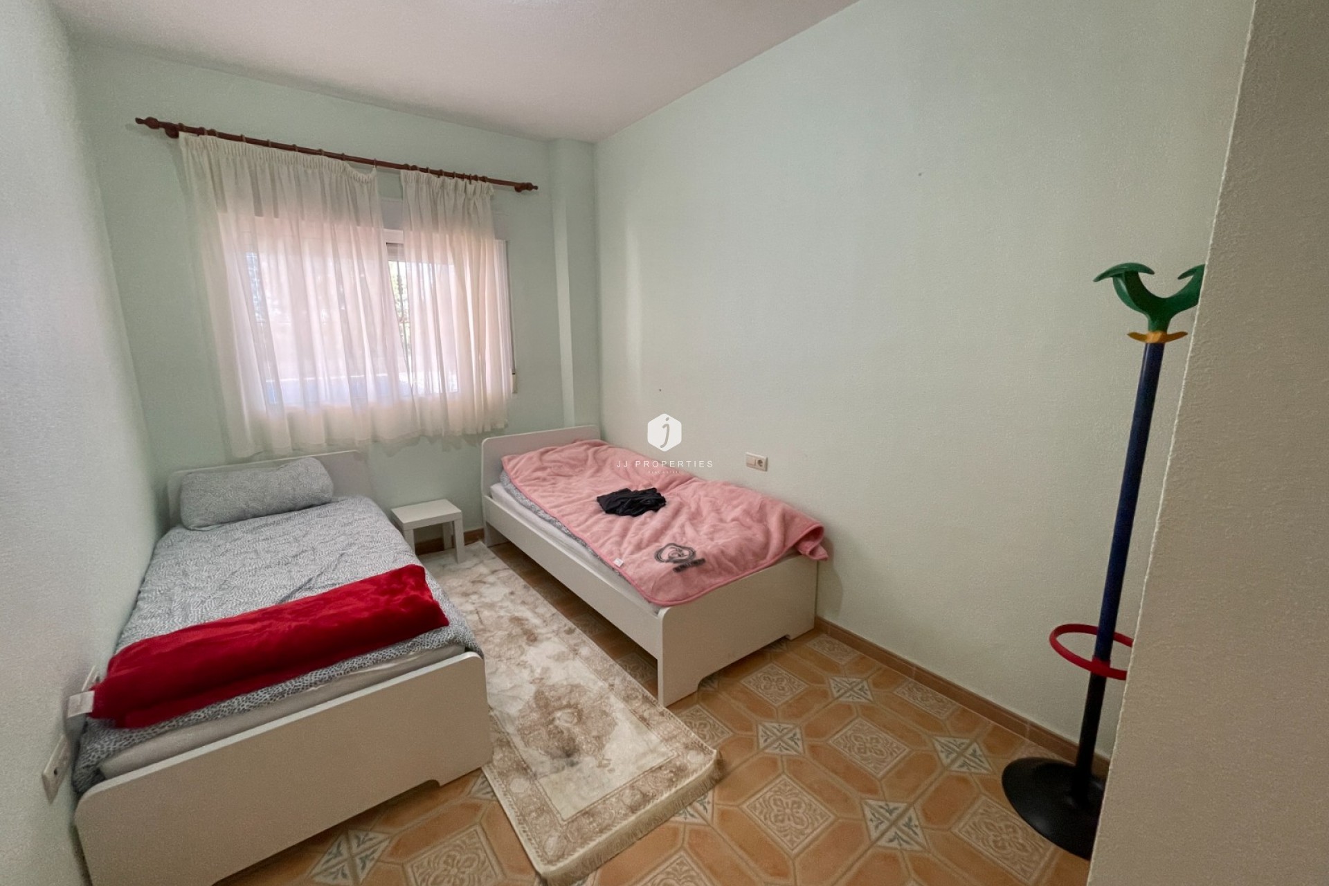 Aus zweiter Hand - Villa -
Albatera - Inland