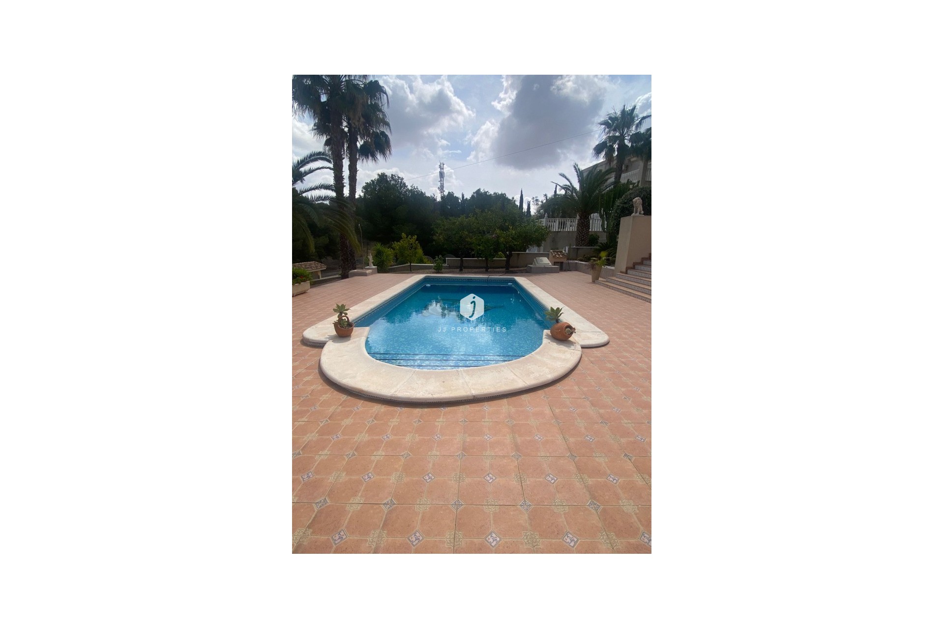 Aus zweiter Hand - Villa -
Algorfa - Inland