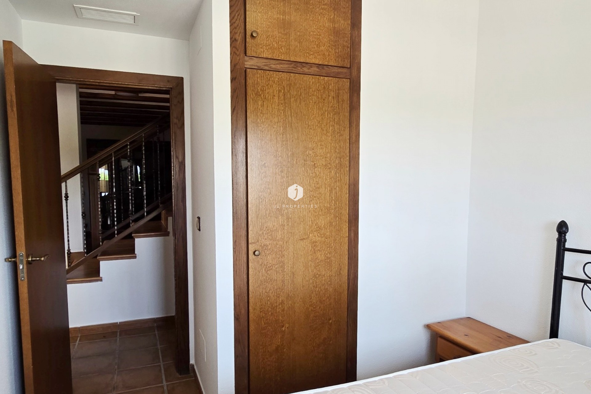 Aus zweiter Hand - Villa -
Algorfa - Inland