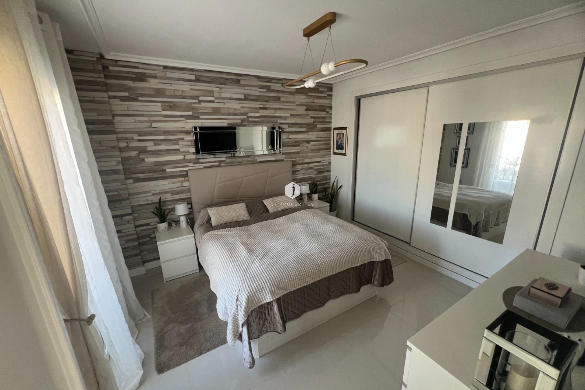 Aus zweiter Hand - Villa -
Algorfa - Inland