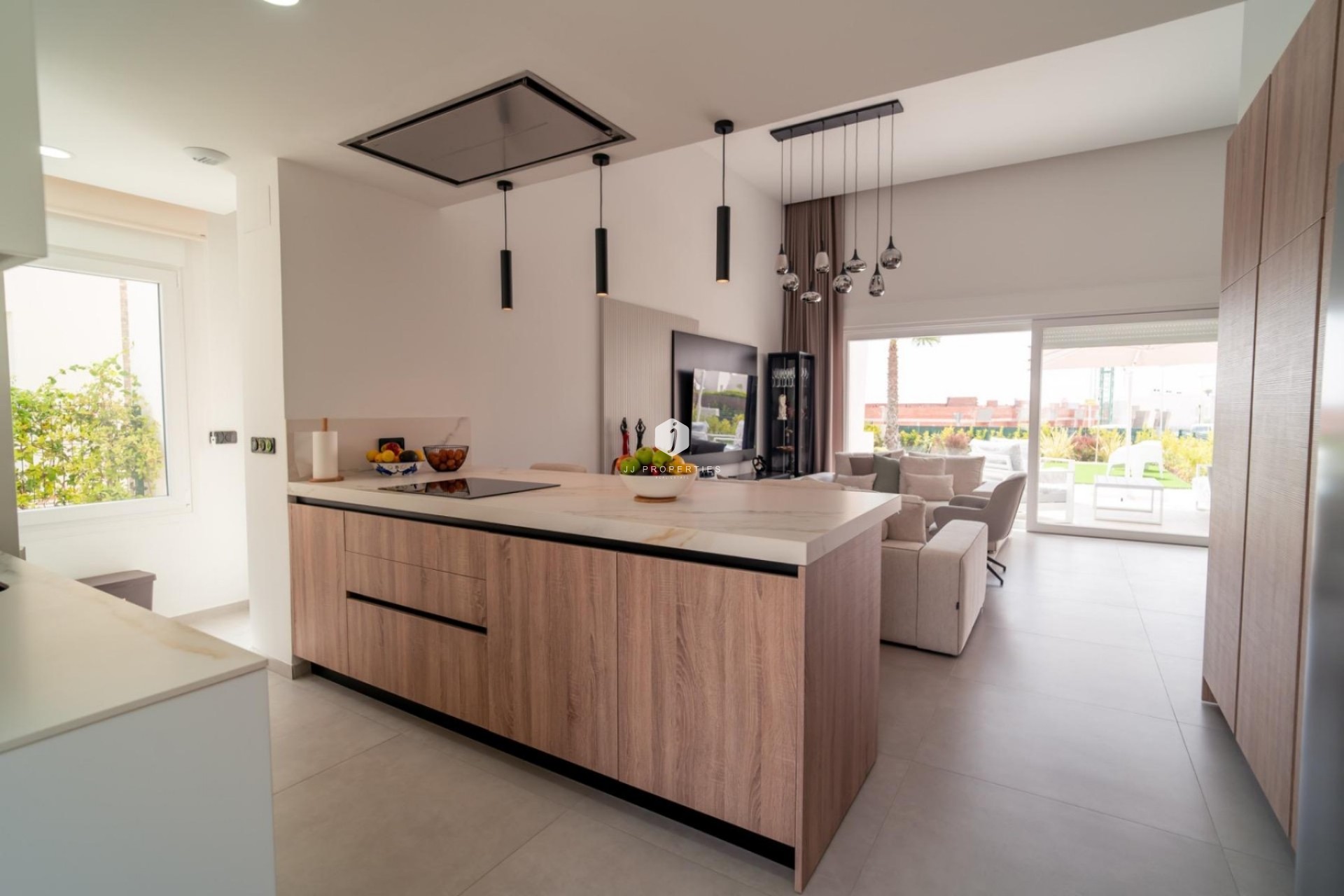 Aus zweiter Hand - Villa -
Algorfa - Inland