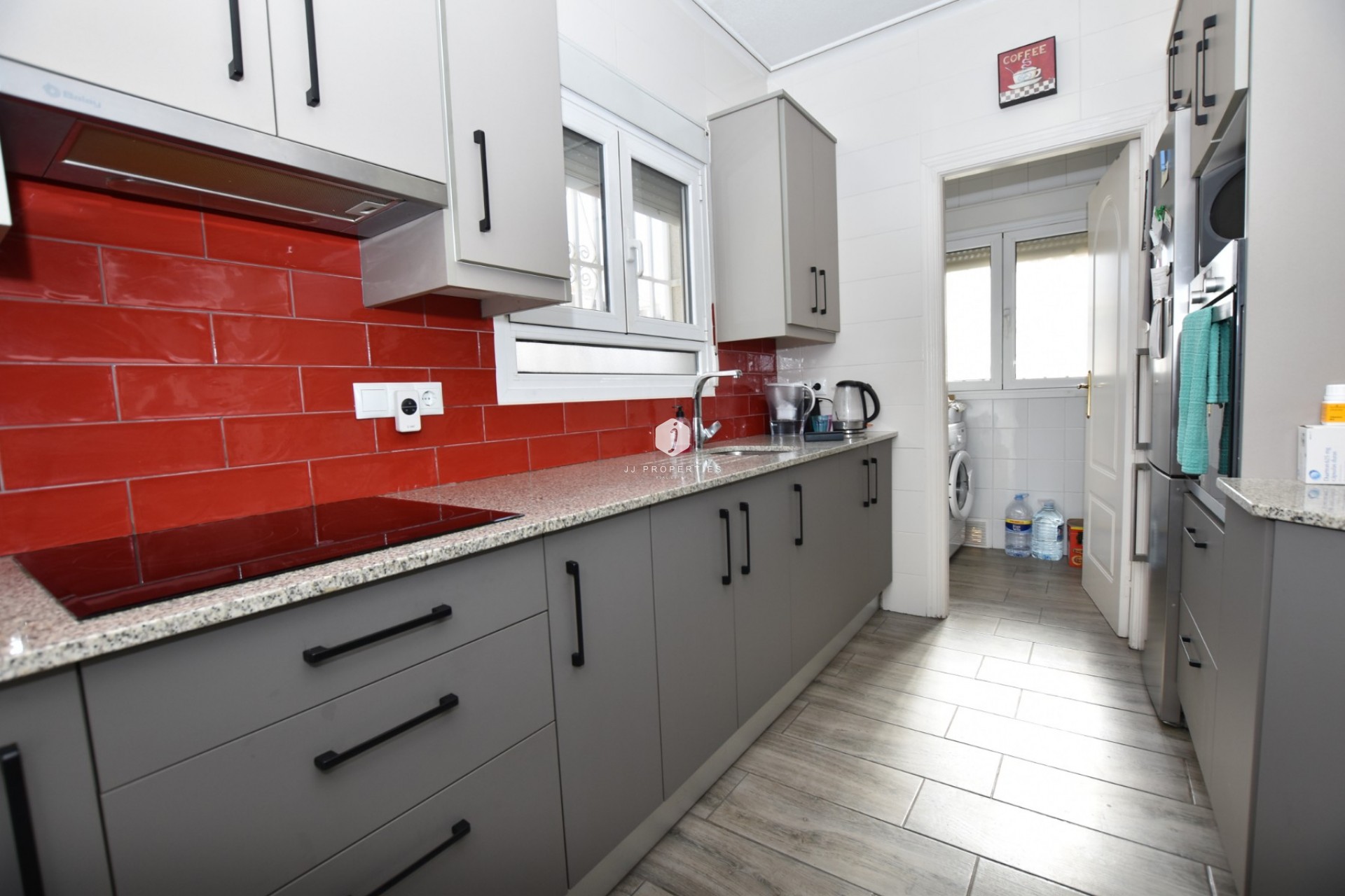 Aus zweiter Hand - Villa -
Algorfa - Inland