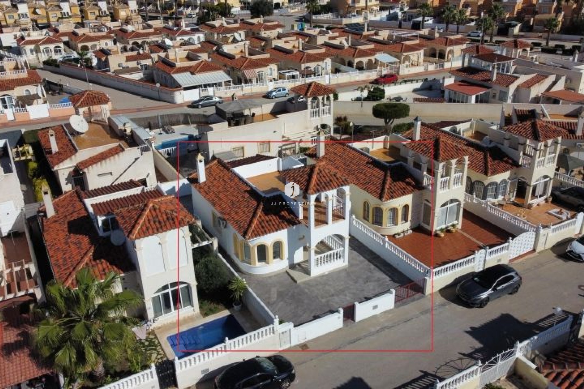 Aus zweiter Hand - Villa -
Algorfa - Inland