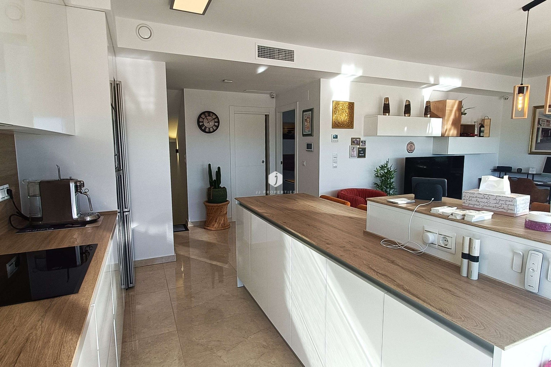 Aus zweiter Hand - Villa -
Algorfa - Inland