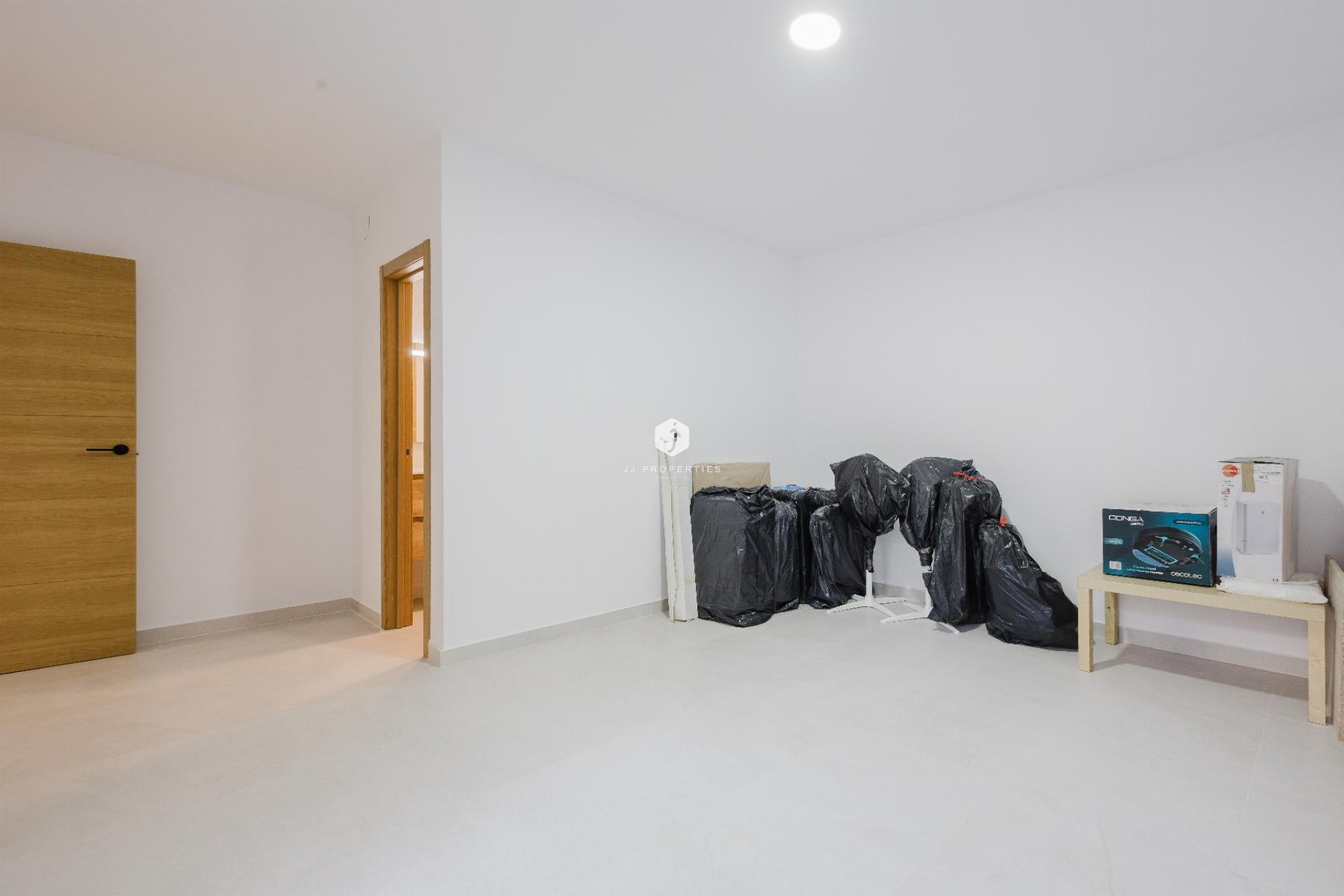 Aus zweiter Hand - Villa -
Algorfa - Inland