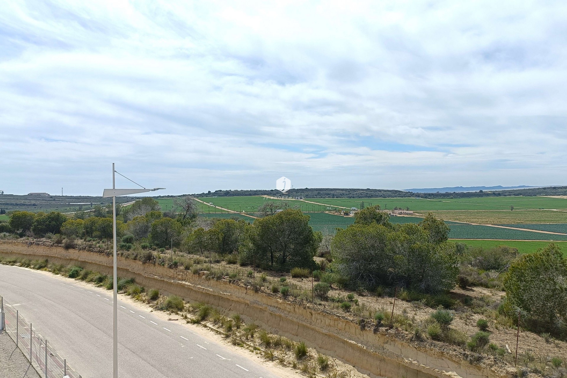 Aus zweiter Hand - Villa -
Algorfa - Inland