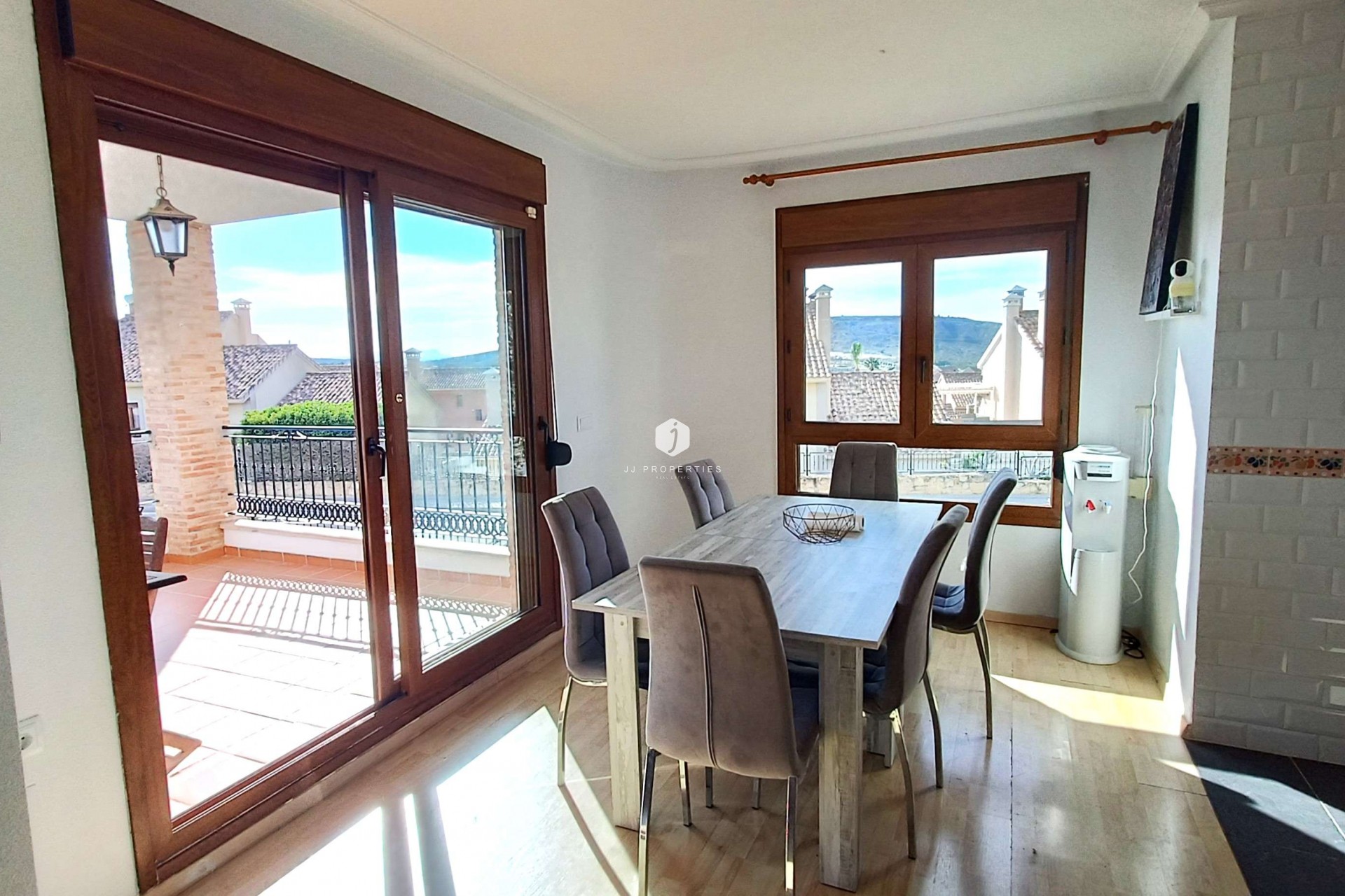Aus zweiter Hand - Villa -
Algorfa - Inland